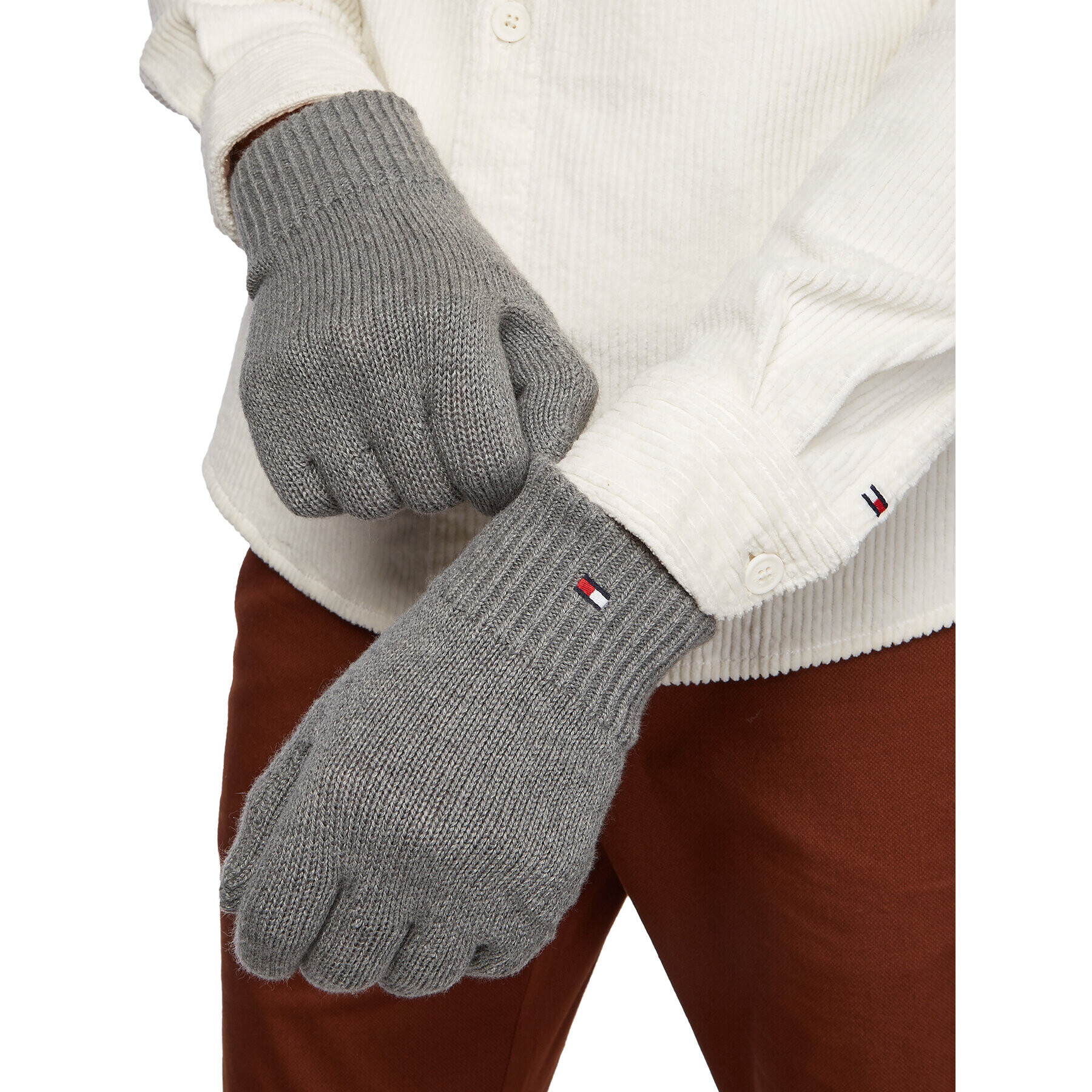 Tommy Hilfiger Pánske rukavice Essential Flag Knitted Gloves AM0AM11048 Sivá - Pepit.sk