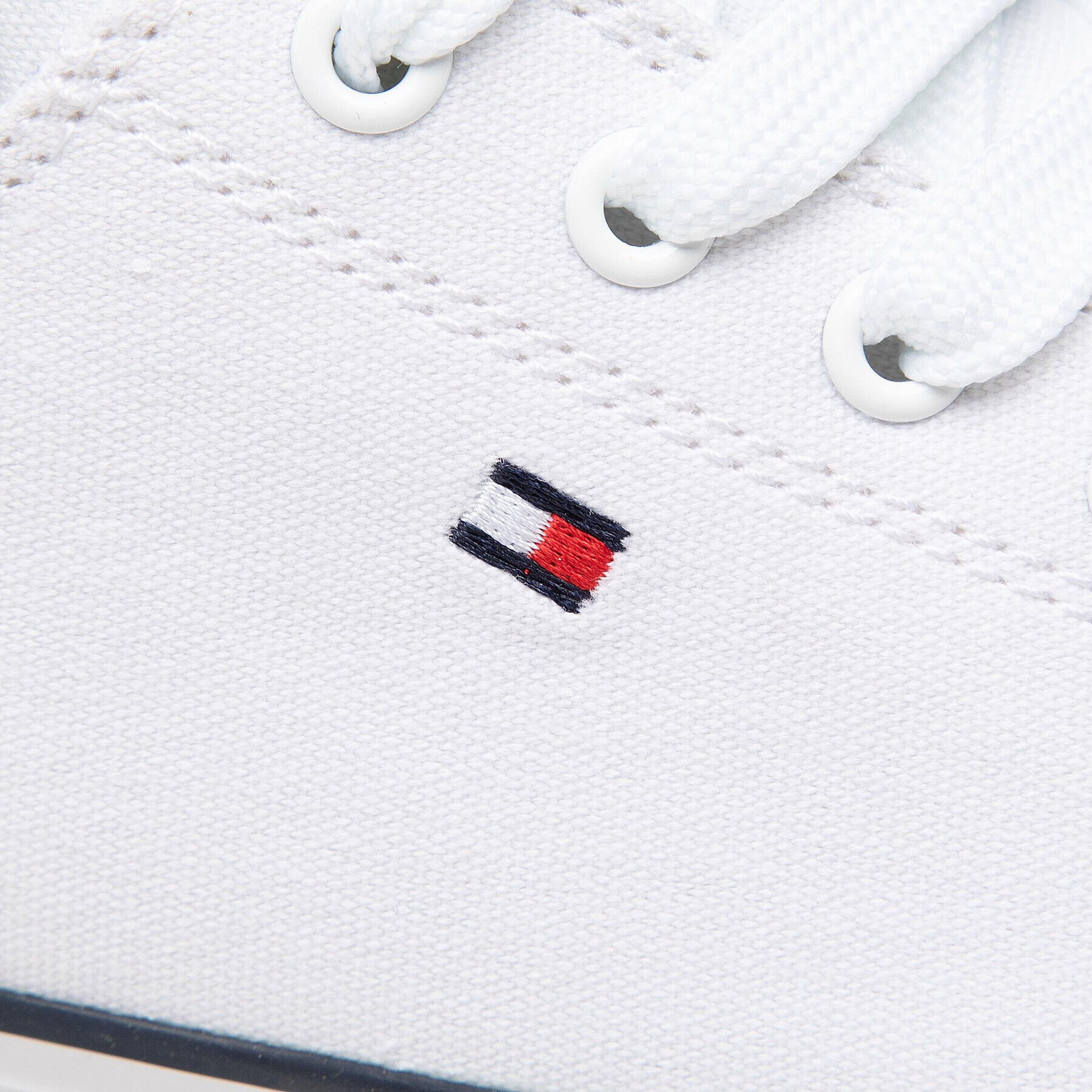 Tommy Hilfiger Plátenky Low Cut Lace-Up Sneaker T3X4-32207-0890 S Biela - Pepit.sk