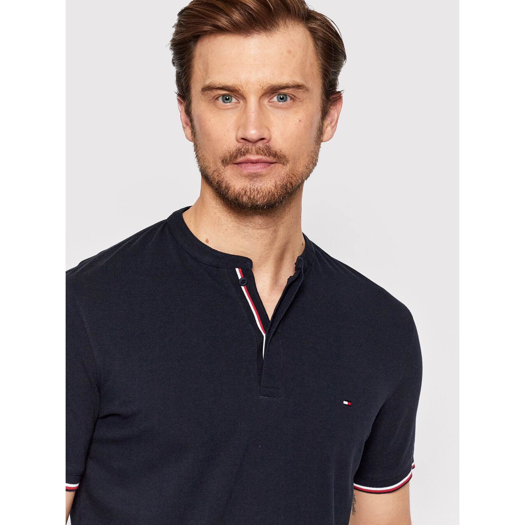 Tommy Hilfiger Polokošeľa Mao Collar MW0MW24598 Tmavomodrá Slim Fit - Pepit.sk