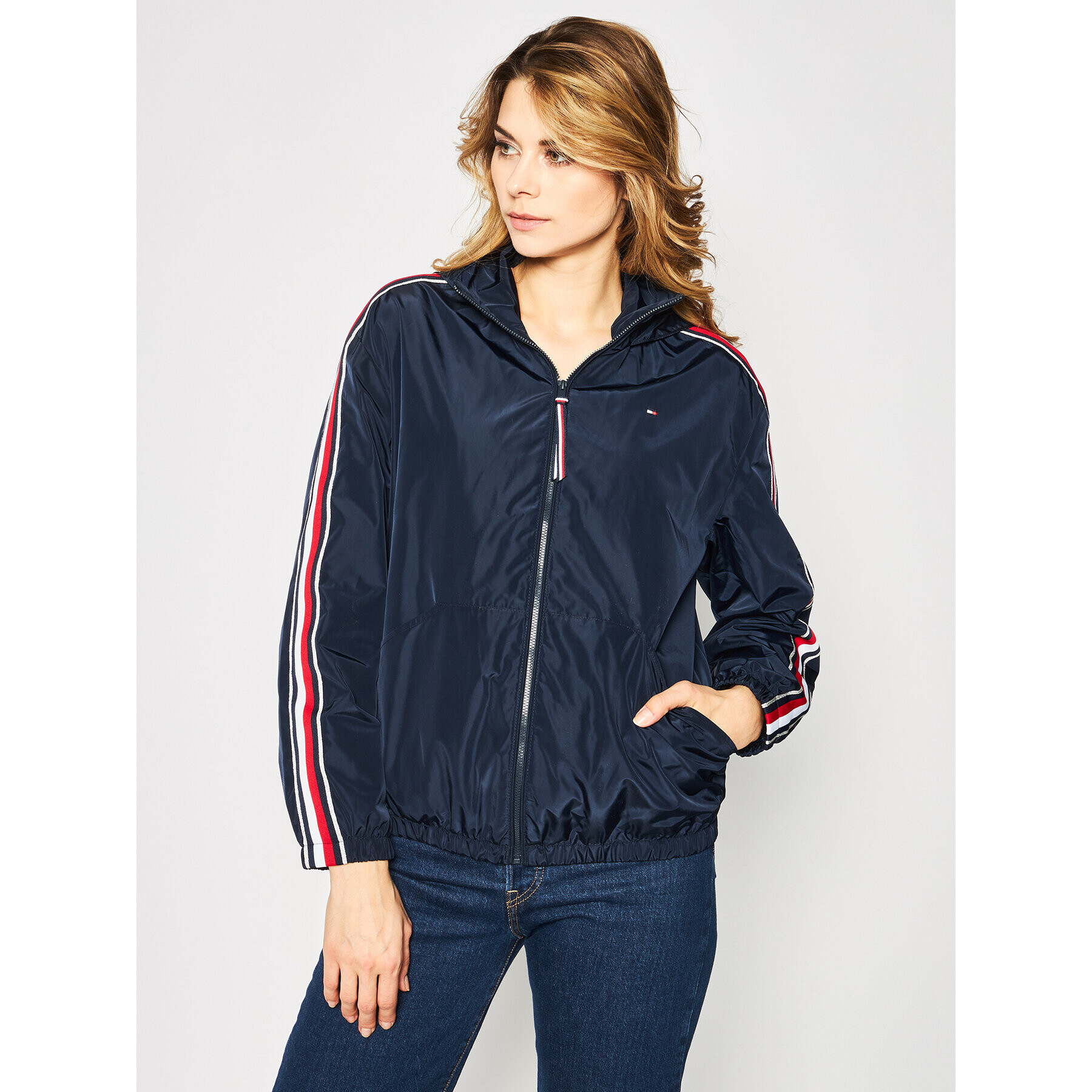 Tommy Hilfiger Prechodná bunda Cory Packable Windbreaker WW0WW27870 Tmavomodrá Regular Fit - Pepit.sk