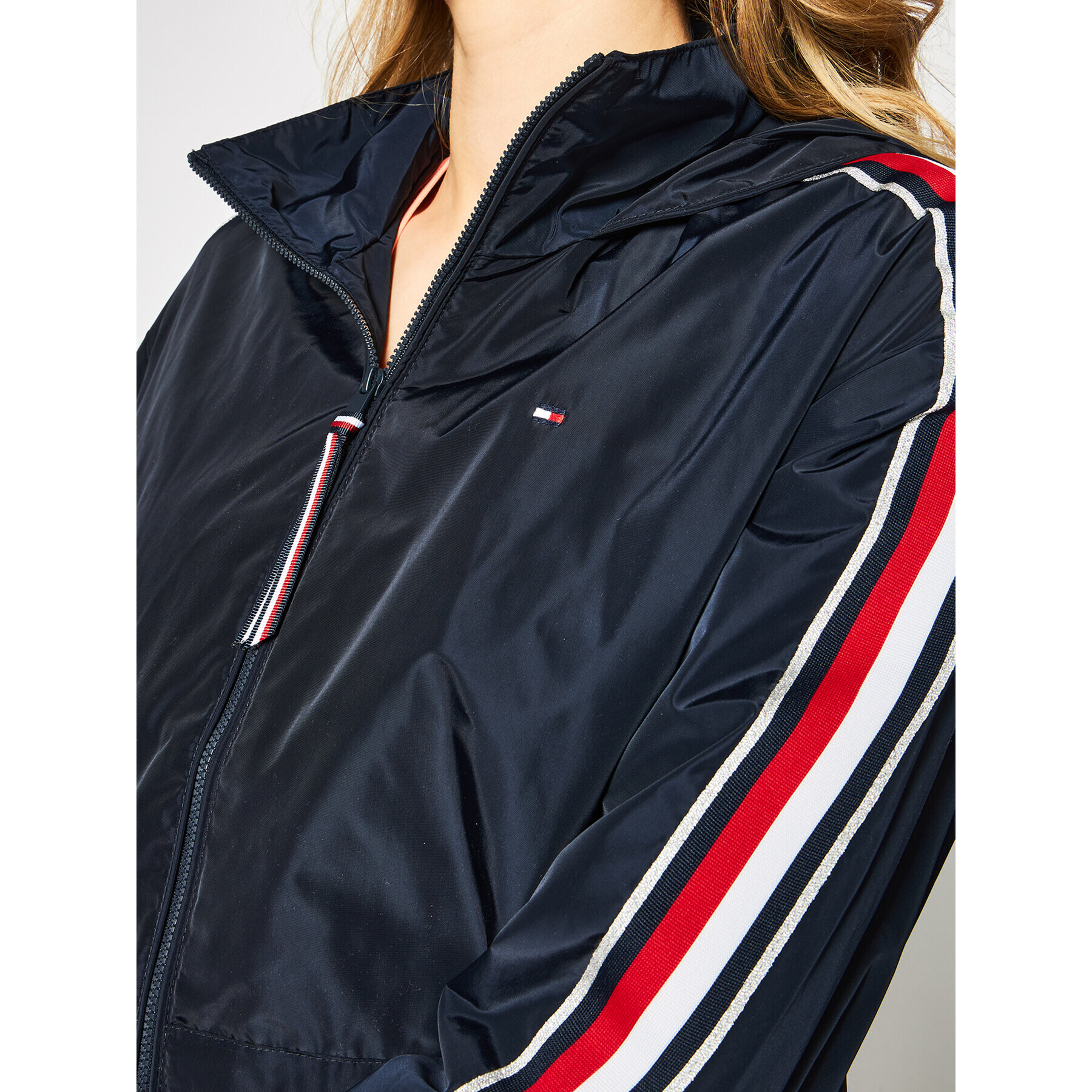 Tommy Hilfiger Prechodná bunda Cory Packable Windbreaker WW0WW27870 Tmavomodrá Regular Fit - Pepit.sk