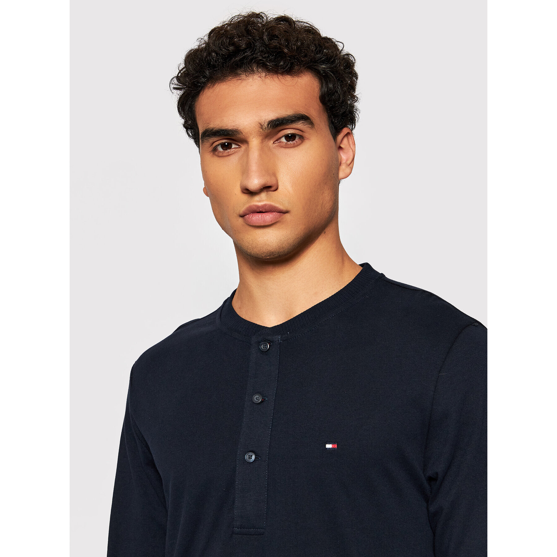 Tommy Hilfiger S dlhými rukávmi Classic Henley MW0MW20159 Tmavomodrá Regular Fit - Pepit.sk