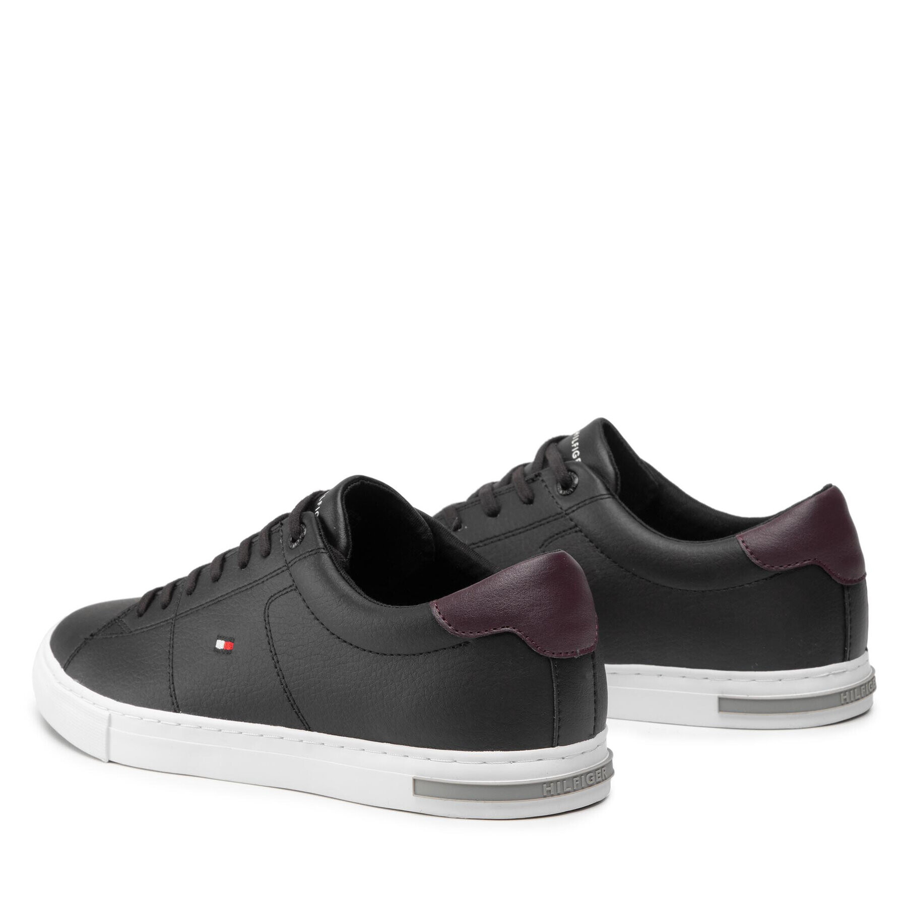 Tommy Hilfiger Sneakersy Essential Leather Detail Vulc FM0FM04047 Čierna - Pepit.sk