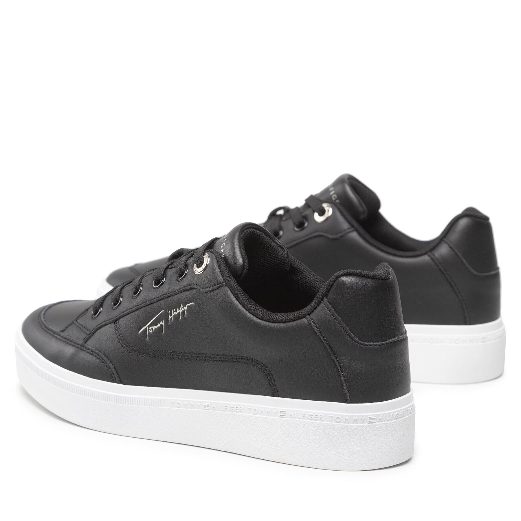 Tommy Hilfiger Sneakersy Essential Th Court Sneaker FW0FW06601 Čierna - Pepit.sk