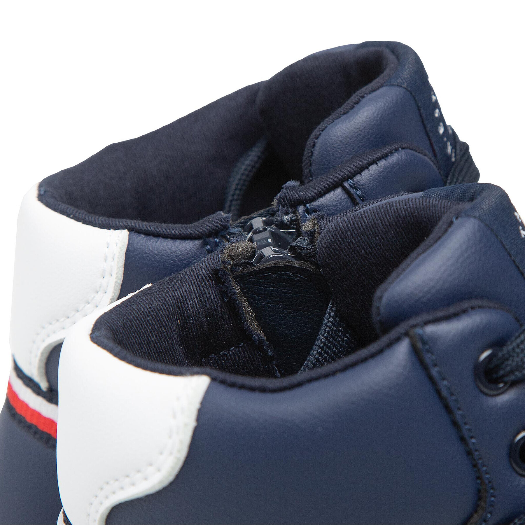 Tommy Hilfiger Sneakersy High Top Lace-Uo Sneaker T3B9-32482-1355 M Tmavomodrá - Pepit.sk