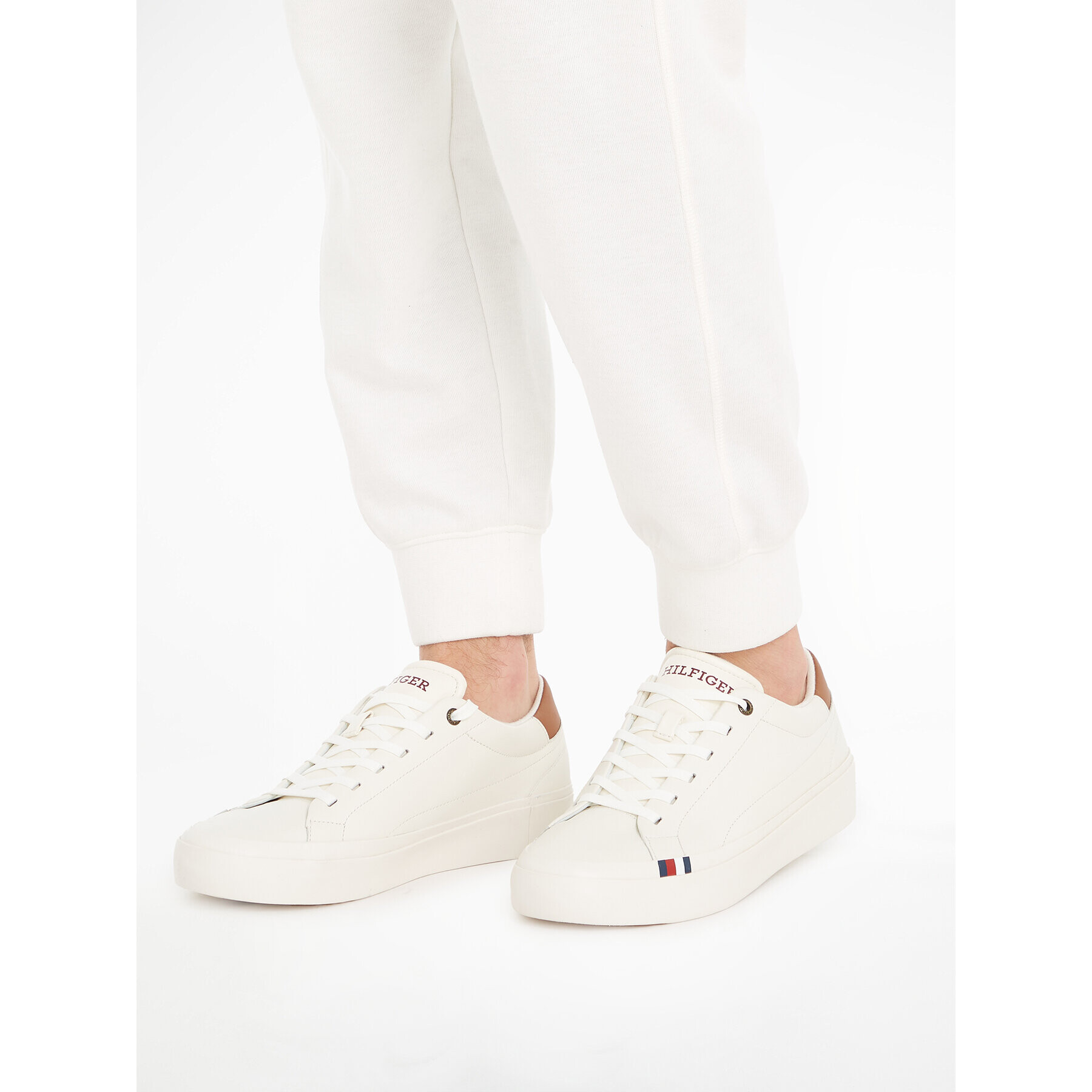 Tommy Hilfiger Sneakersy Modern Vulc Lth Low Wl FM0FM04819 Biela - Pepit.sk