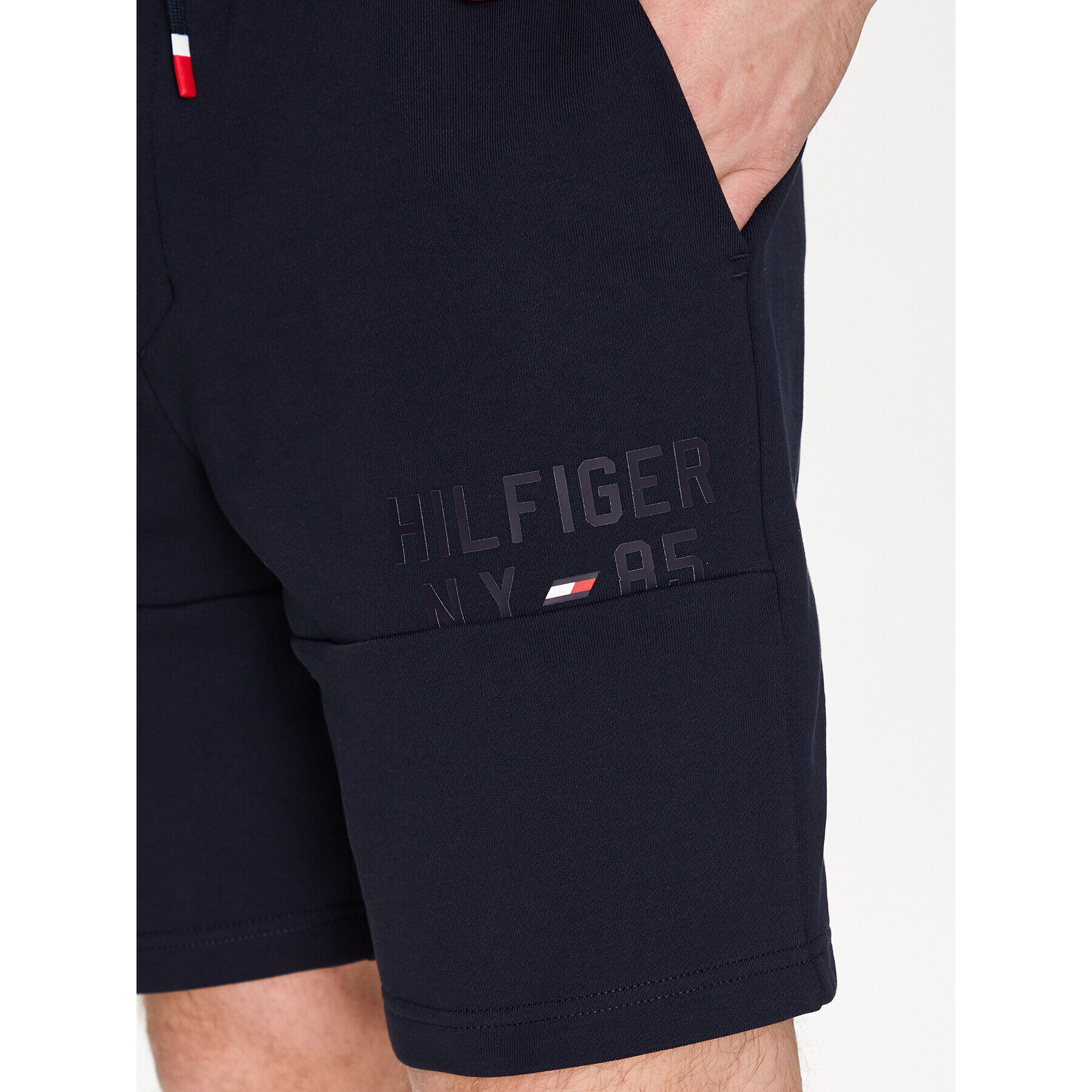 Tommy Hilfiger Športové kraťasy Graphic MW0MW30413 Tmavomodrá Regular Fit - Pepit.sk