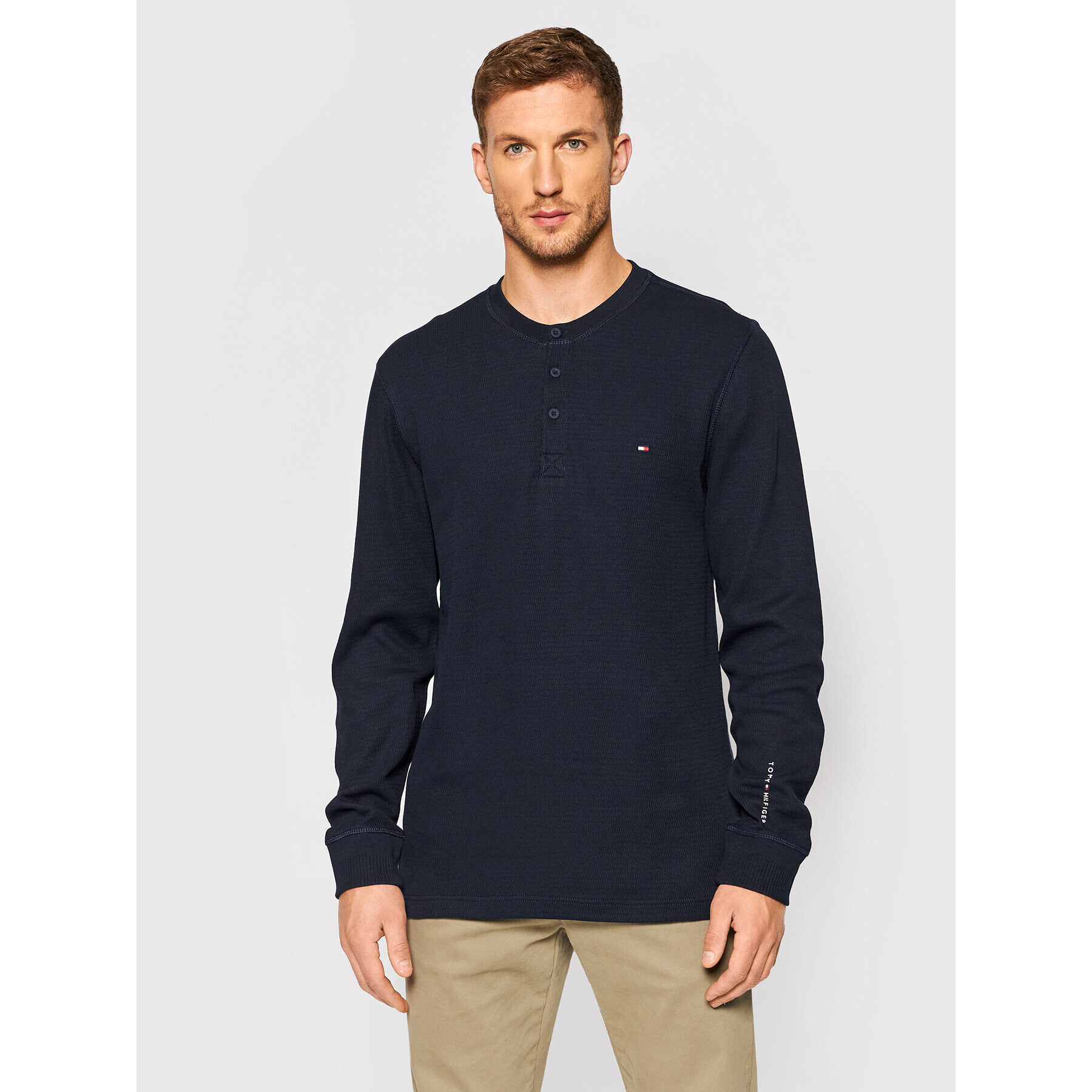 Tommy Hilfiger Sveter Casual Henley MW0MW20156 Tmavomodrá Relaxed Fit - Pepit.sk