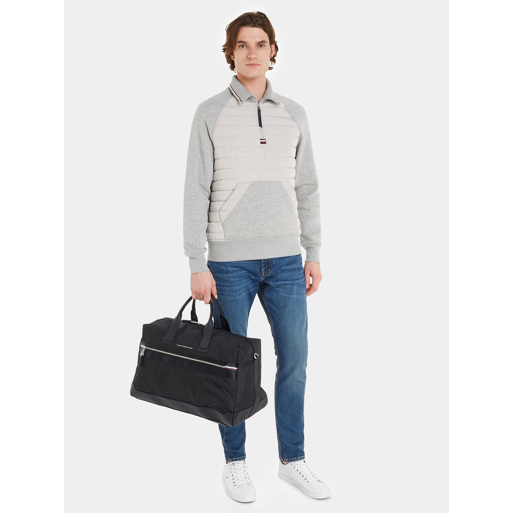 Tommy Hilfiger Taška Th Elevated Nylon Duffle AM0AM11571 Čierna - Pepit.sk