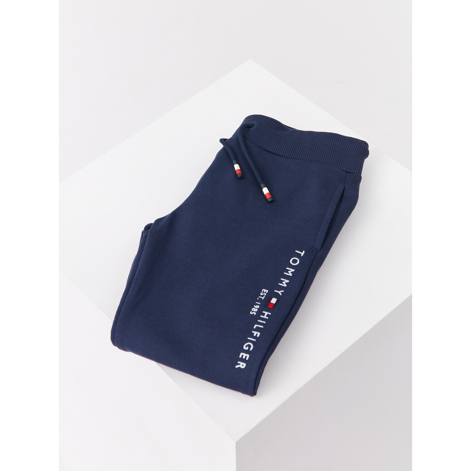 Tommy Hilfiger Teplákové nohavice Essential KS0KS00214C87 M Tmavomodrá Regular Fit - Pepit.sk