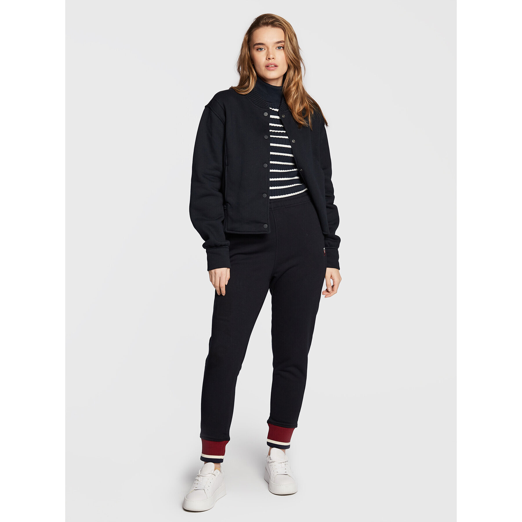 Tommy Hilfiger Teplákové nohavice Global Stripe S10S101511 Tmavomodrá Relaxed Fit - Pepit.sk