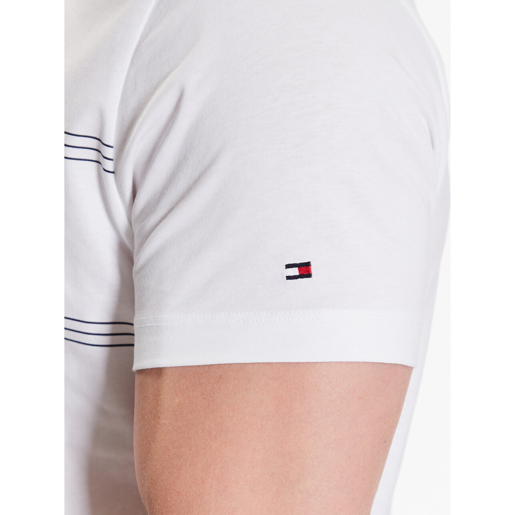 Tommy Hilfiger Tričko Brand Love Chest MW0MW30035 Biela Slim Fit - Pepit.sk