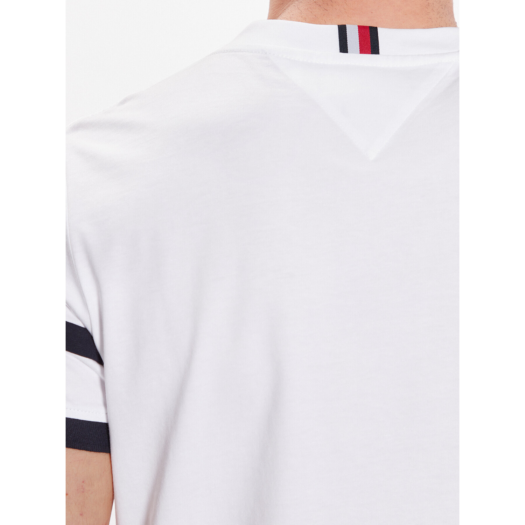 Tommy Hilfiger Tričko Colorblock Placement MW0MW29282 Biela Slim Fit - Pepit.sk