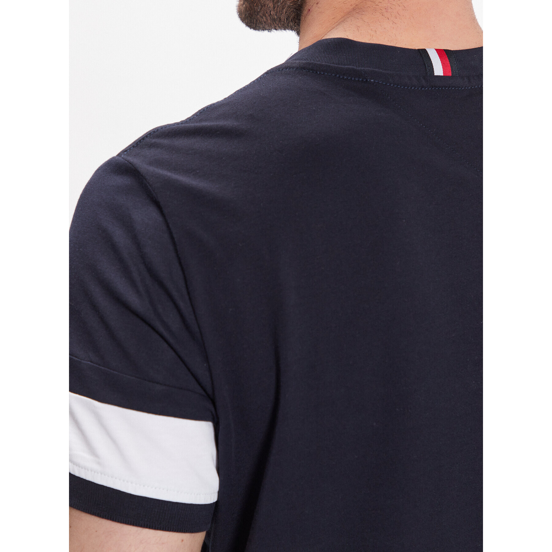 Tommy Hilfiger Tričko Colorblock Placement MW0MW29282 Tmavomodrá Slim Fit - Pepit.sk