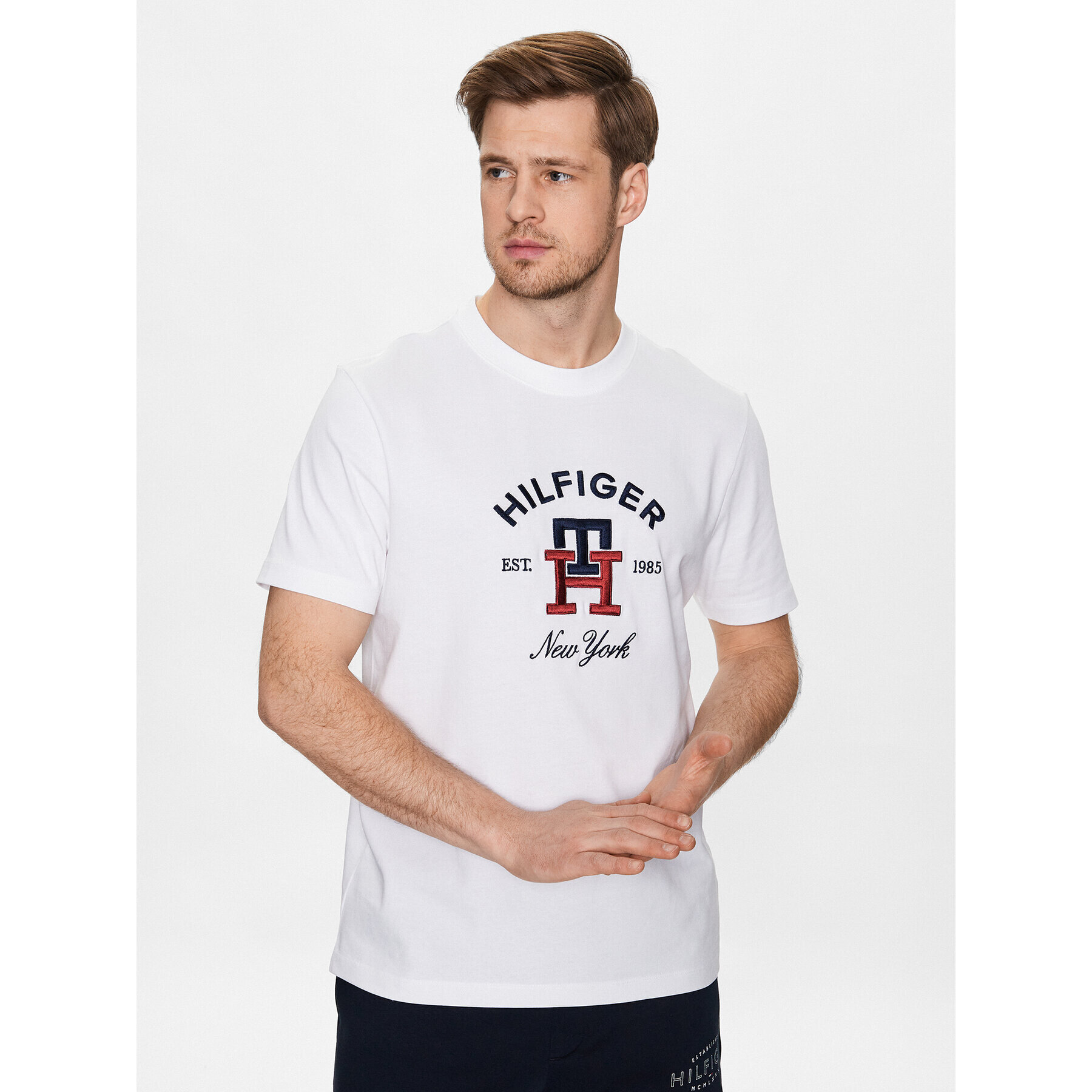 Tommy Hilfiger Tričko Curved Monogram MW0MW30043 Biela Regular Fit - Pepit.sk