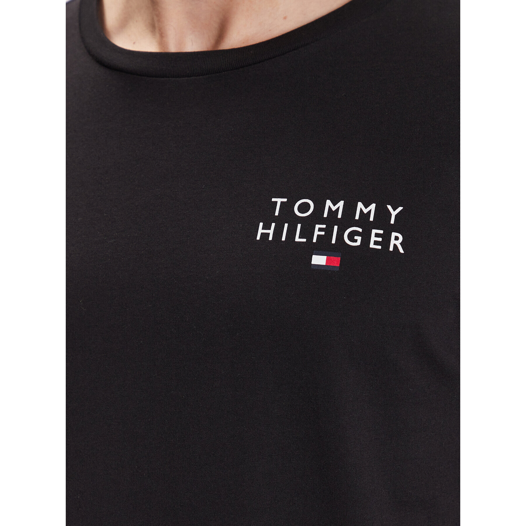 Tommy Hilfiger Tričko Logo UM0UM02916 Čierna Regular Fit - Pepit.sk