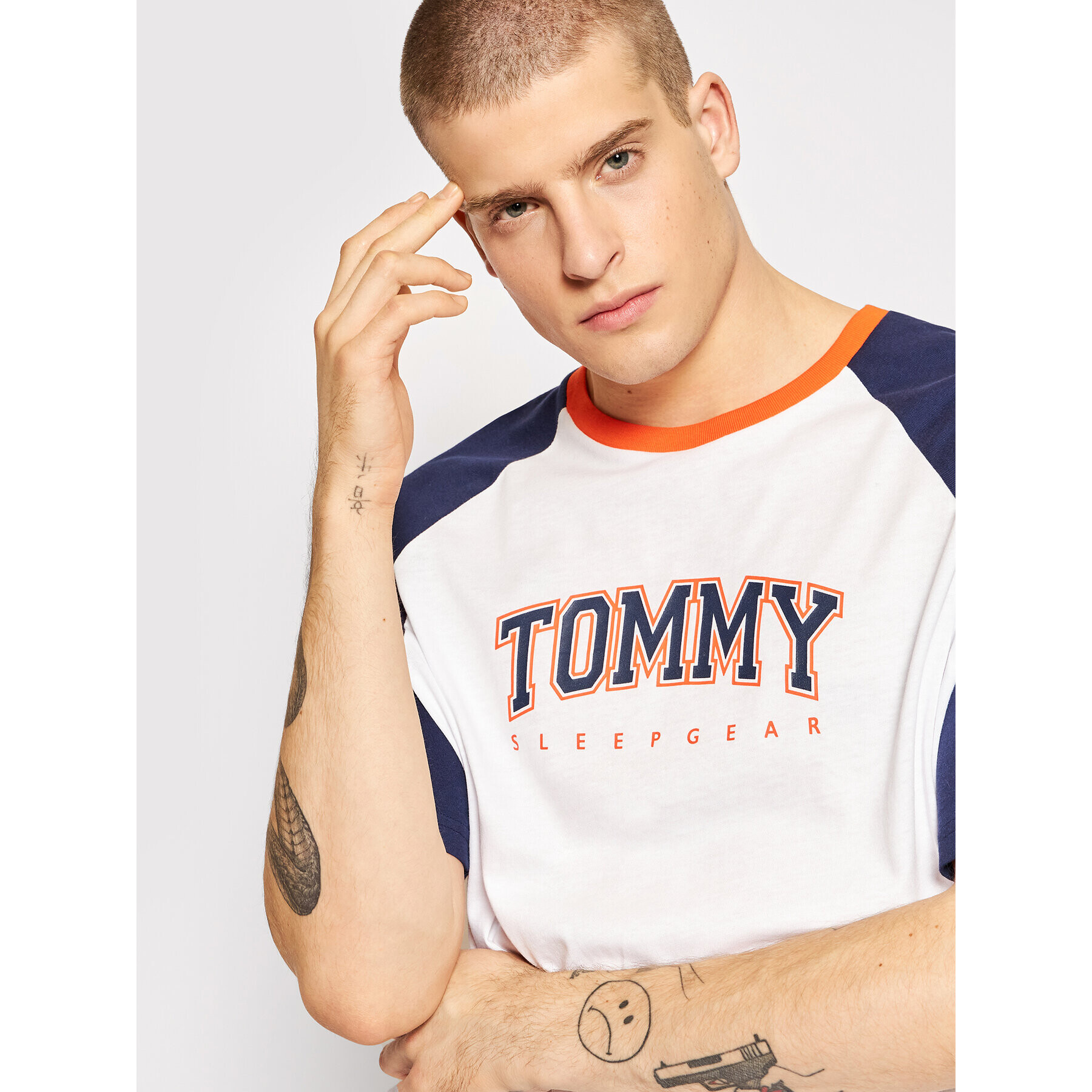 Tommy Hilfiger Tričko Ss Tee Logo UM0UM02351 Biela Regular Fit - Pepit.sk