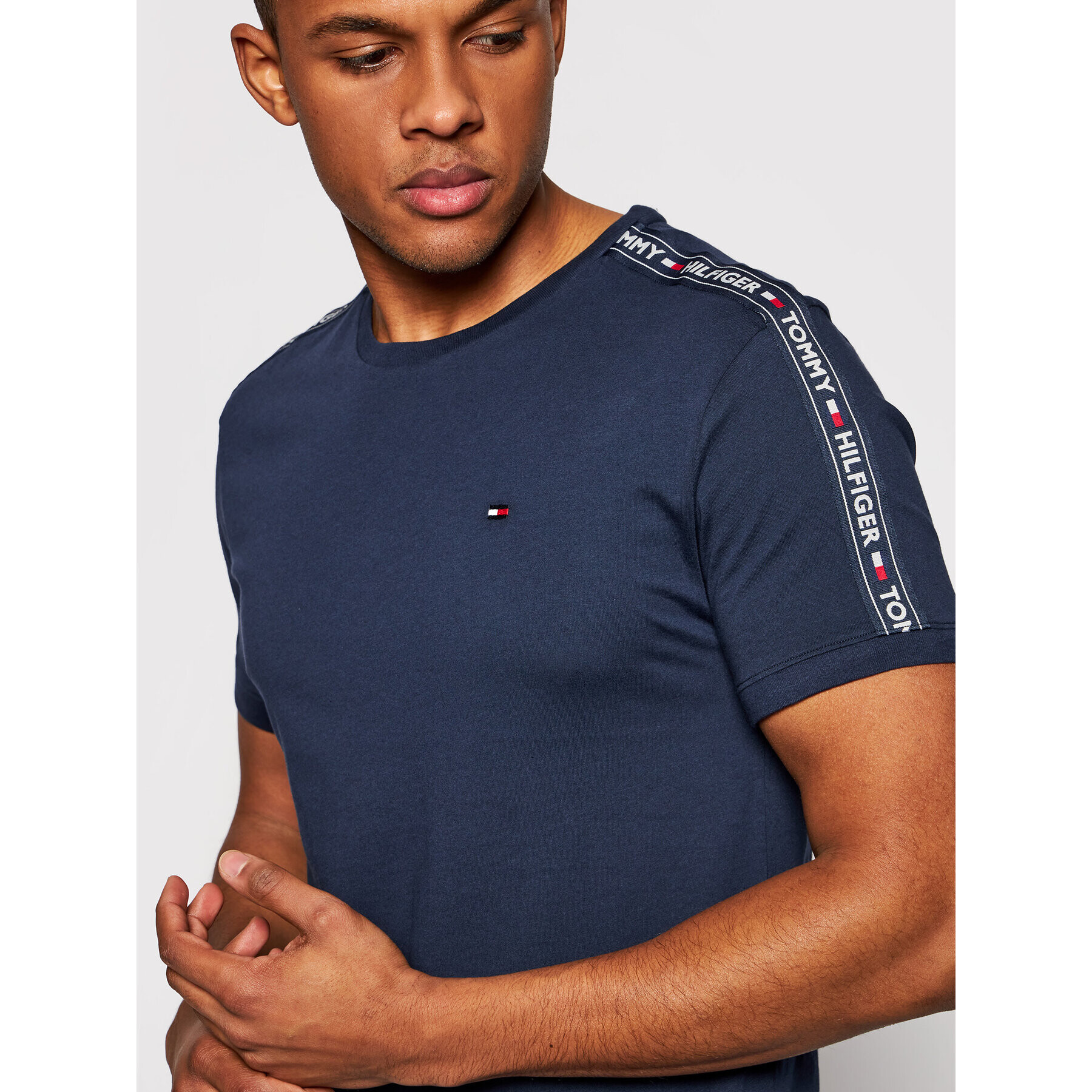 Tommy Hilfiger Tričko UM0UM00562 Tmavomodrá Regular Fit - Pepit.sk