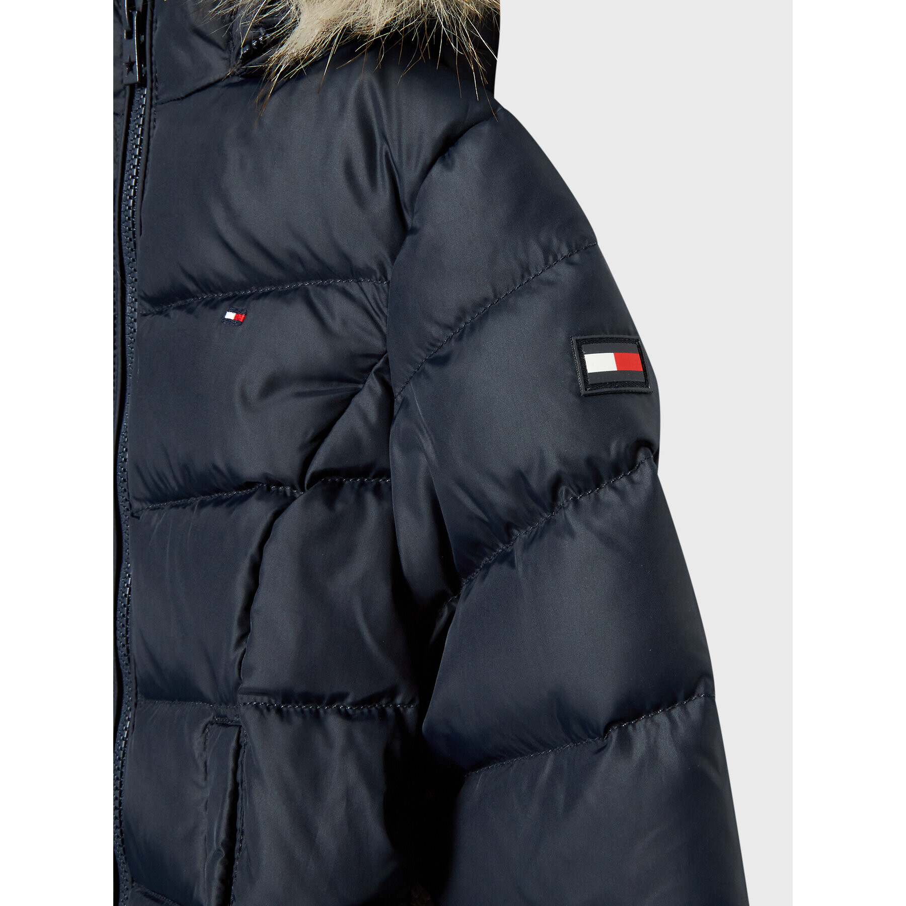 Tommy Hilfiger Vatovaná bunda Essential KG0KG05980 M Tmavomodrá Regular Fit - Pepit.sk