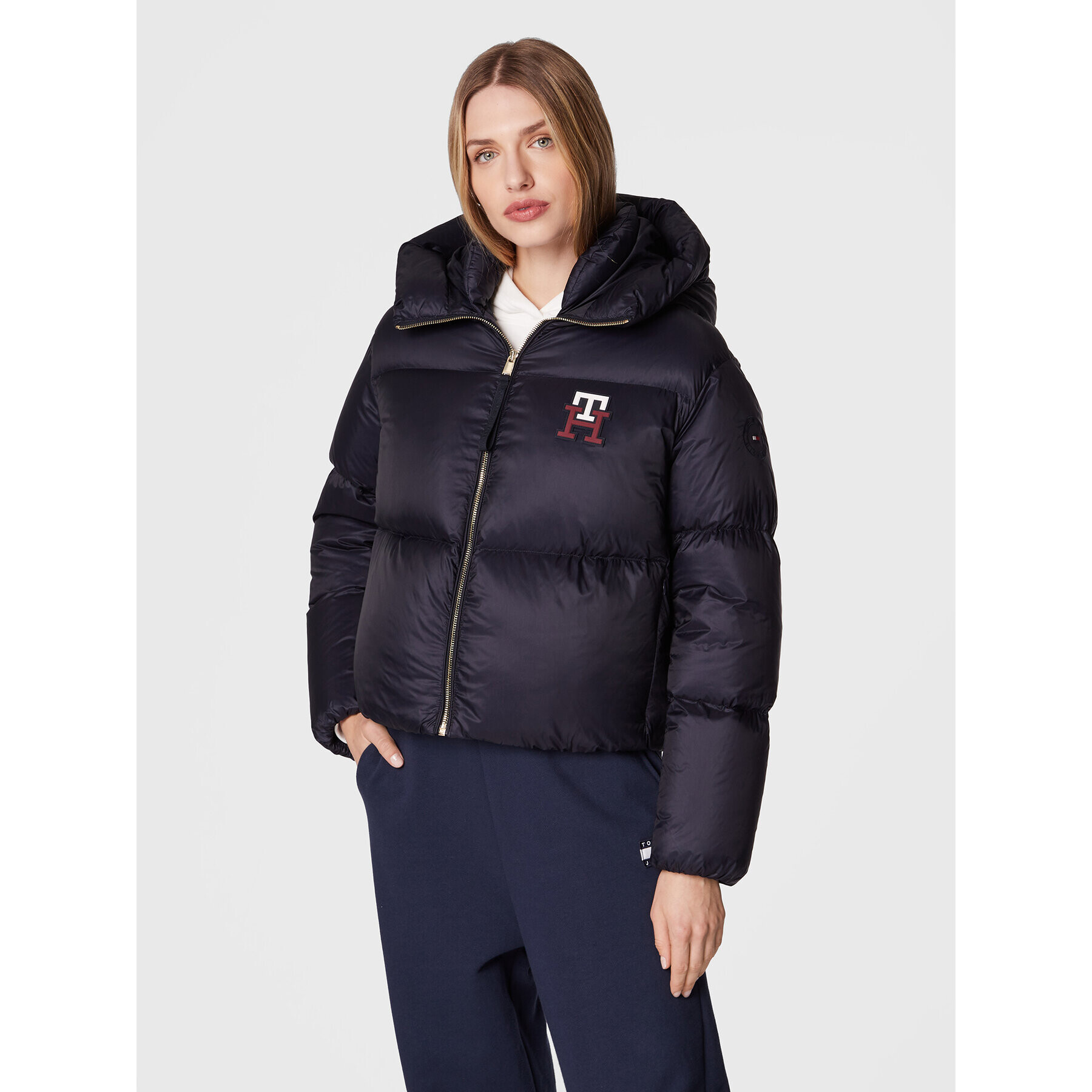 Tommy Hilfiger Vatovaná bunda Monogram WW0WW37479 Tmavomodrá Relaxed Fit - Pepit.sk