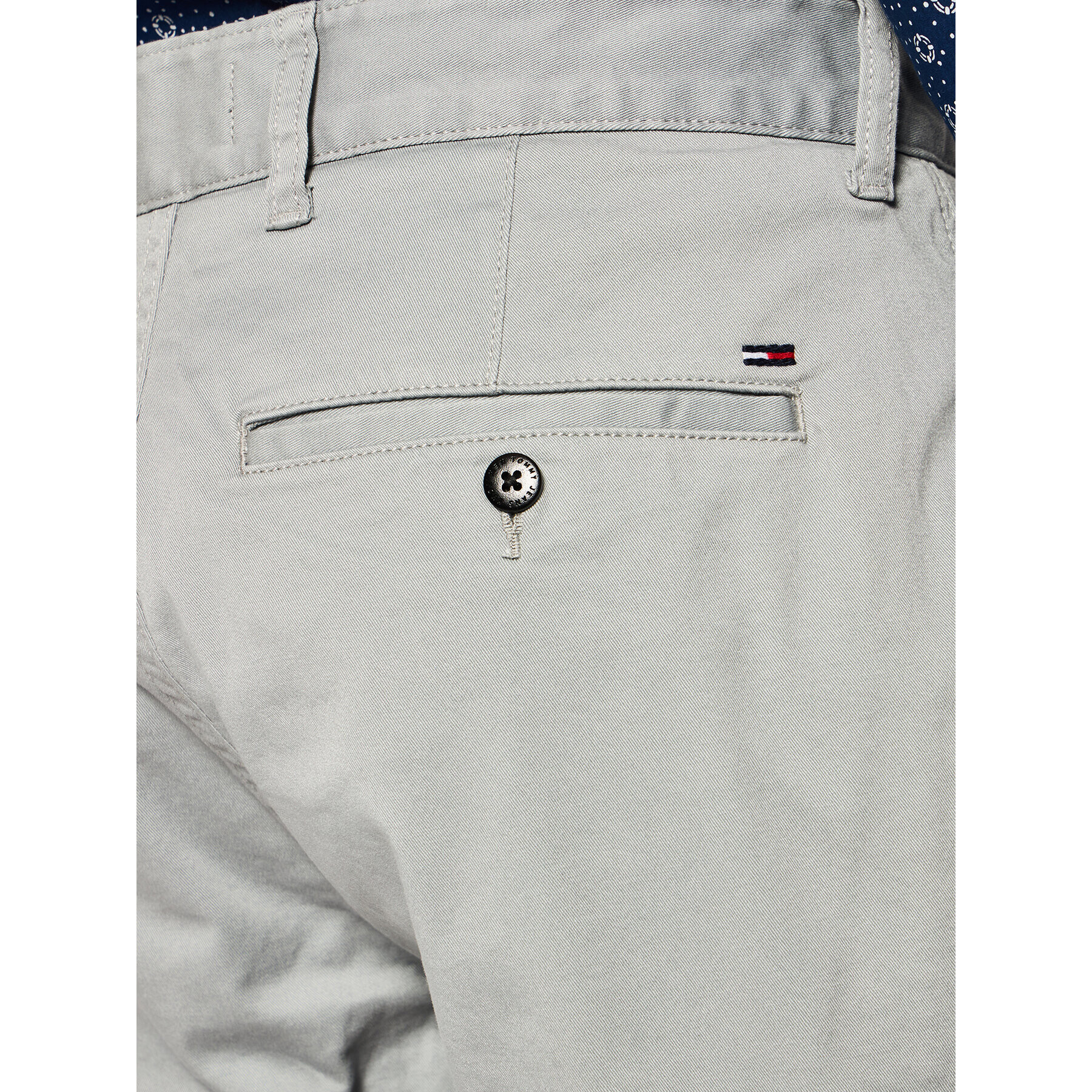 Tommy Jeans Bavlnené šortky Tjm Essential Chino DM0DM05444 Sivá Regular Fit - Pepit.sk