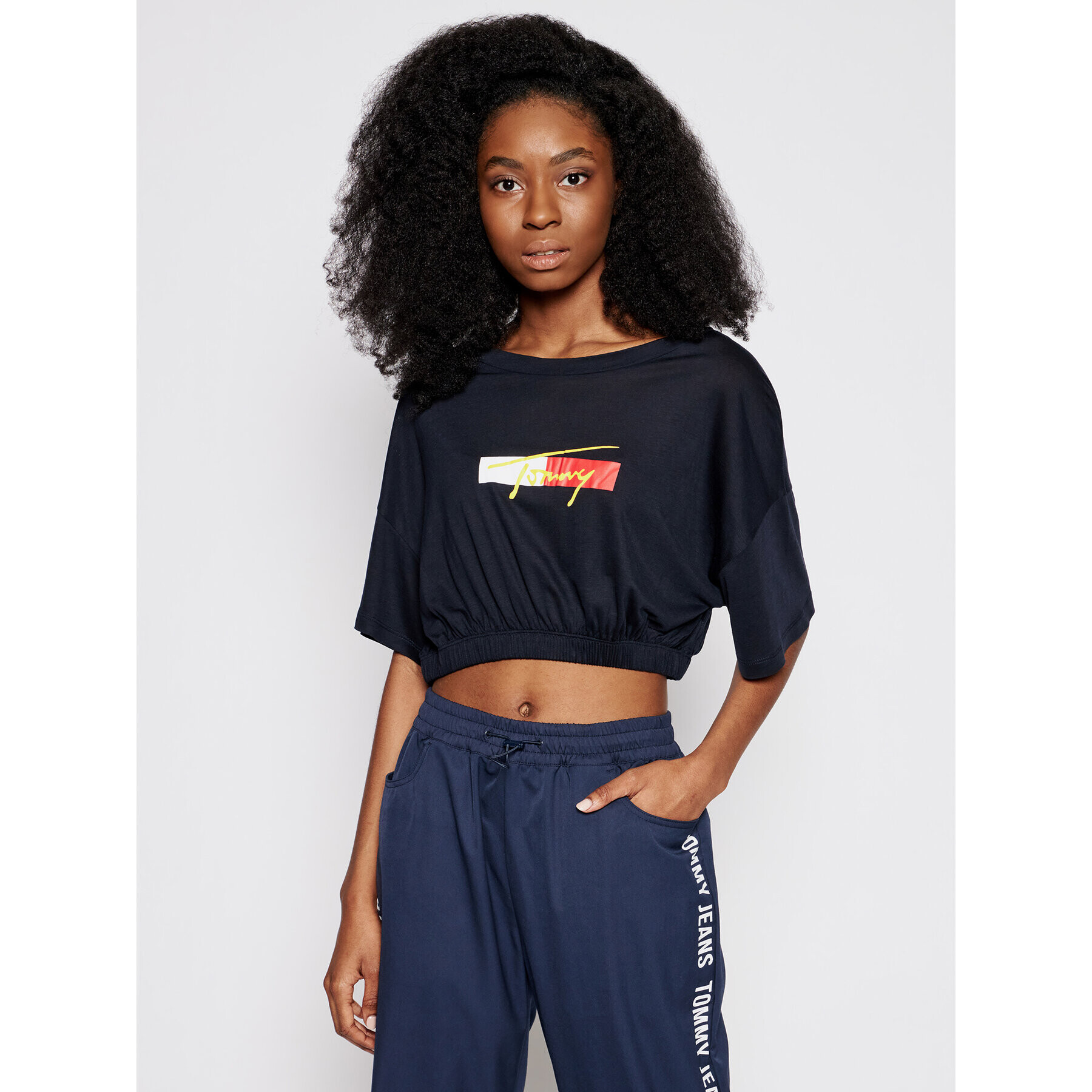 Tommy Jeans Blúzka Cropped UW0UW02948 Tmavomodrá Regular Fit - Pepit.sk