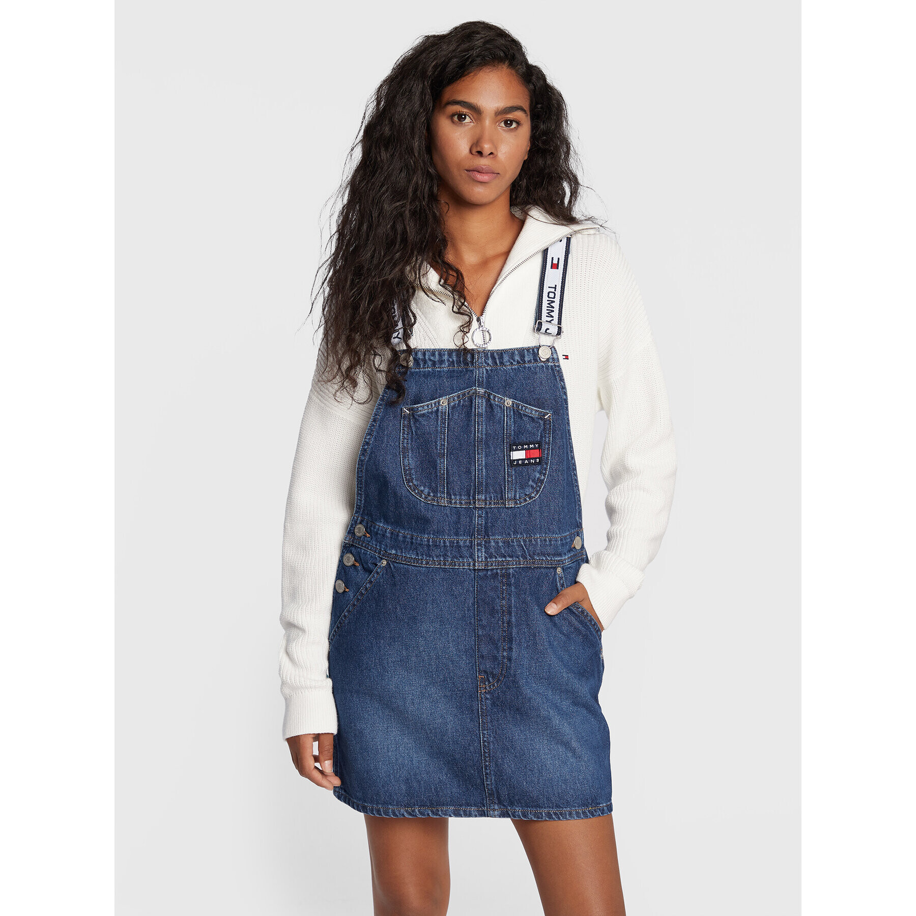 Tommy Jeans Džínsové šaty Dungaree DW0DW14143 Tmavomodrá Regular Fit - Pepit.sk