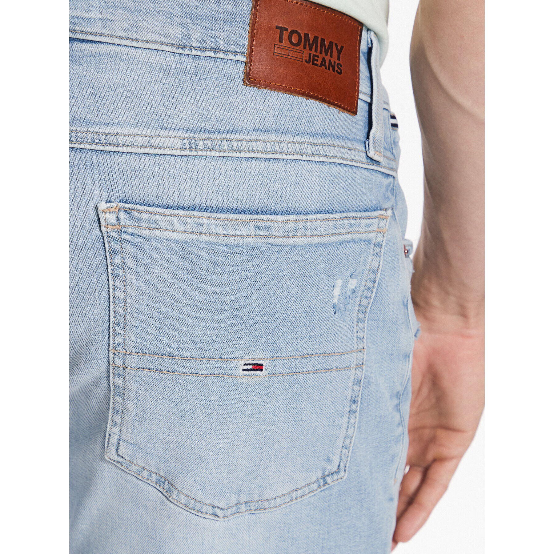 Tommy Jeans Džínsové šortky Ronnie DM0DM16147 Modrá Relaxed Fit - Pepit.sk