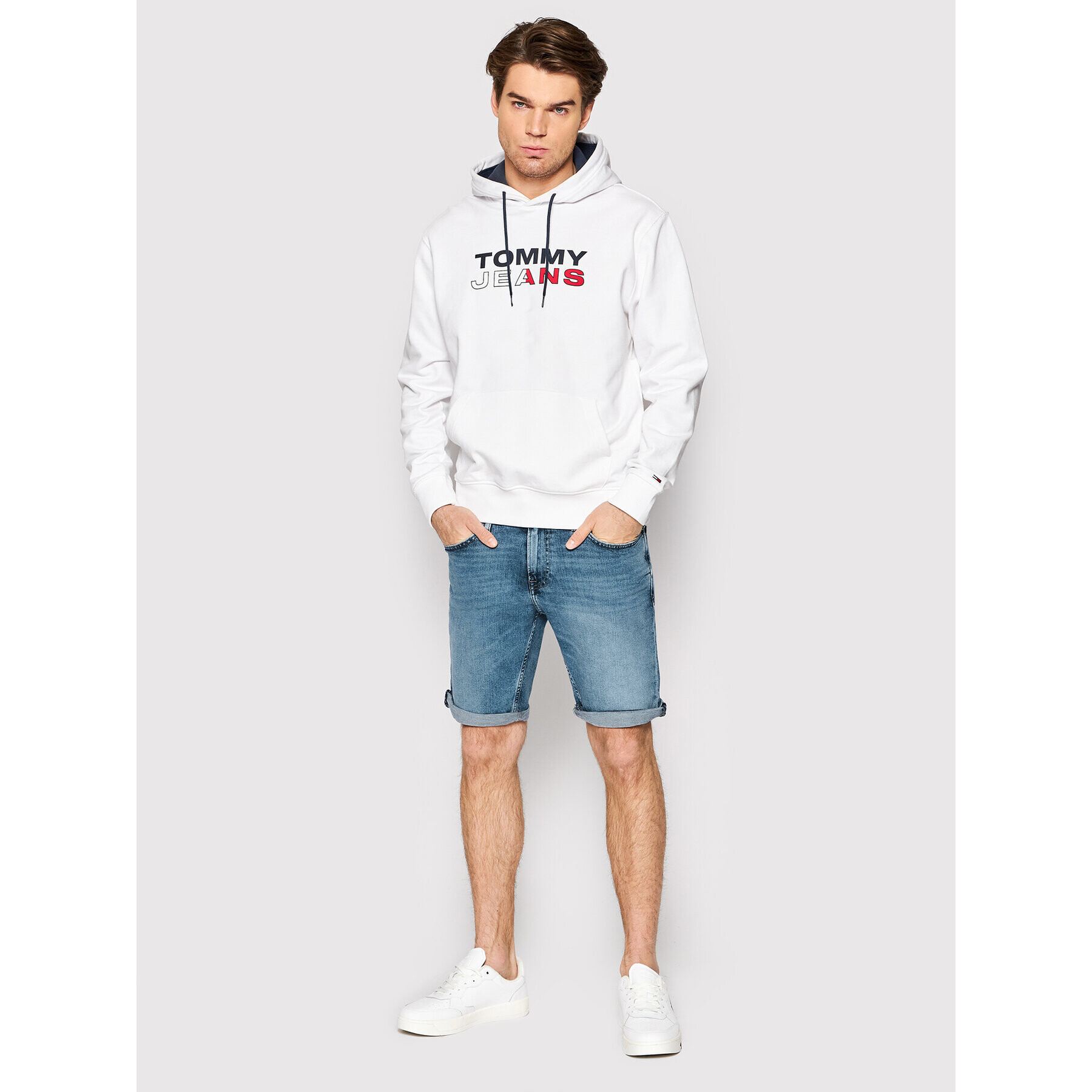 Tommy Jeans Džínsové šortky Scanton DM0DM12742 Tmavomodrá Slim Fit - Pepit.sk