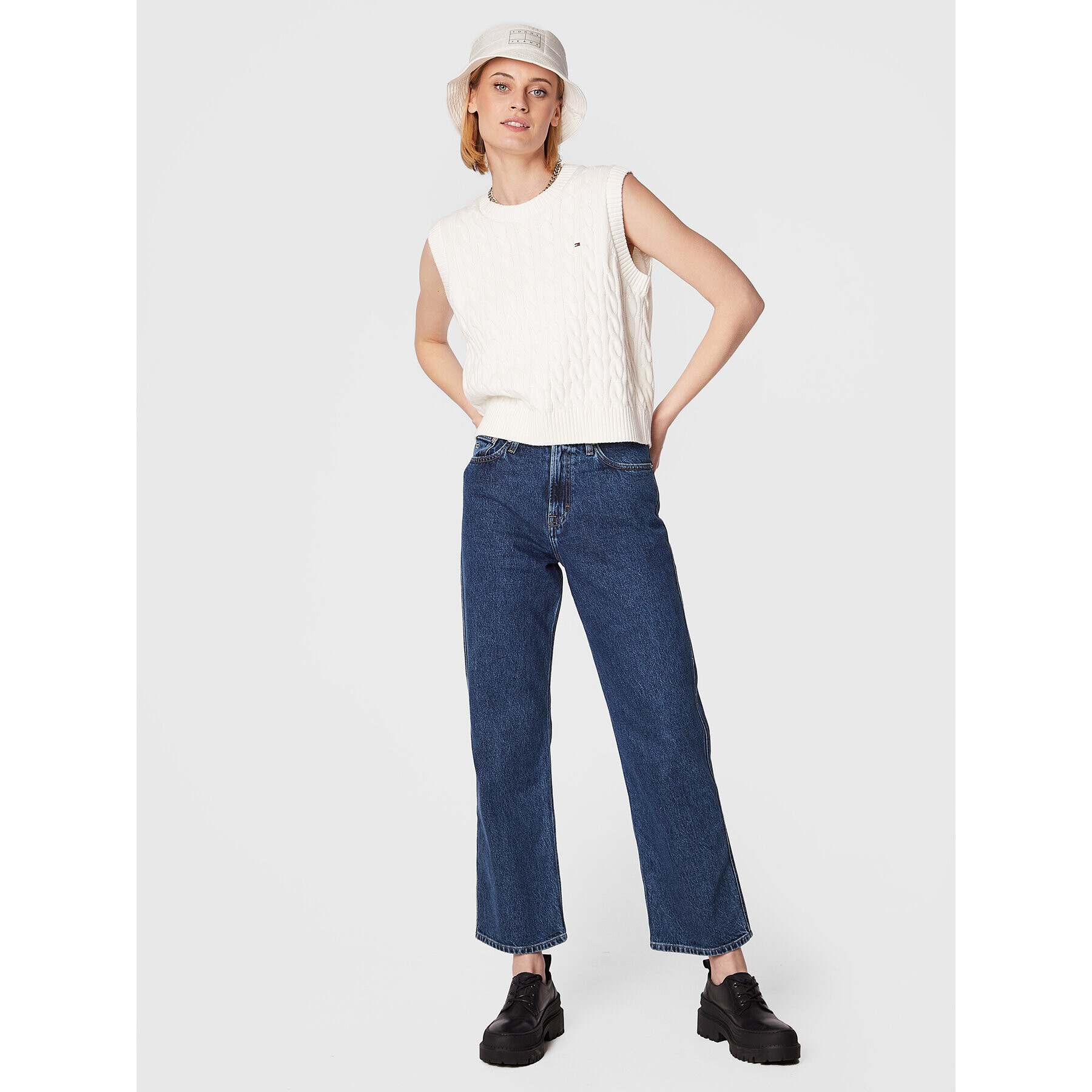 Tommy Jeans Džínsy Betsy DW0DW14089 Tmavomodrá Relaxed Fit - Pepit.sk