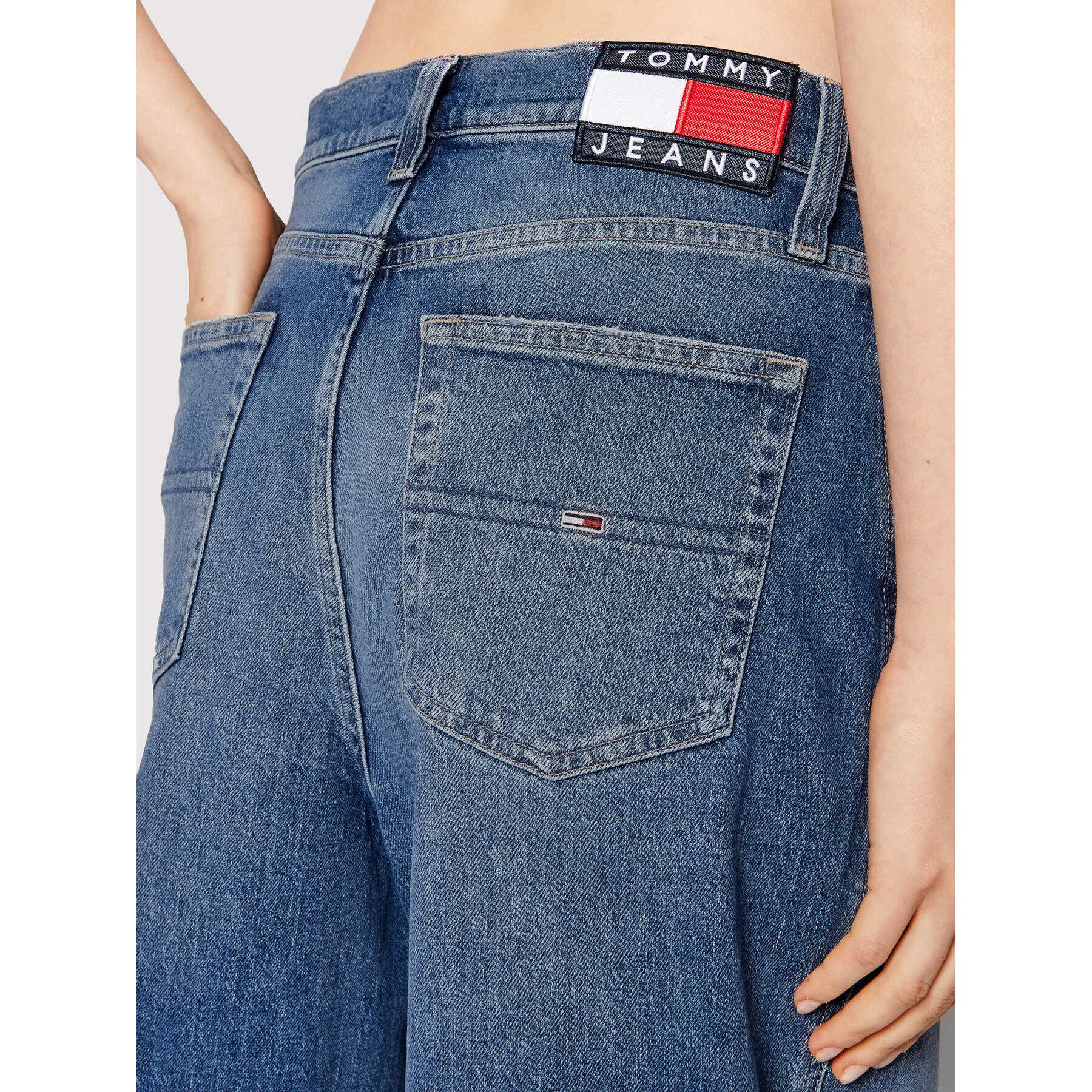 Tommy Jeans Džínsy Callie DW0DW10902 Modrá Balloon Fit - Pepit.sk