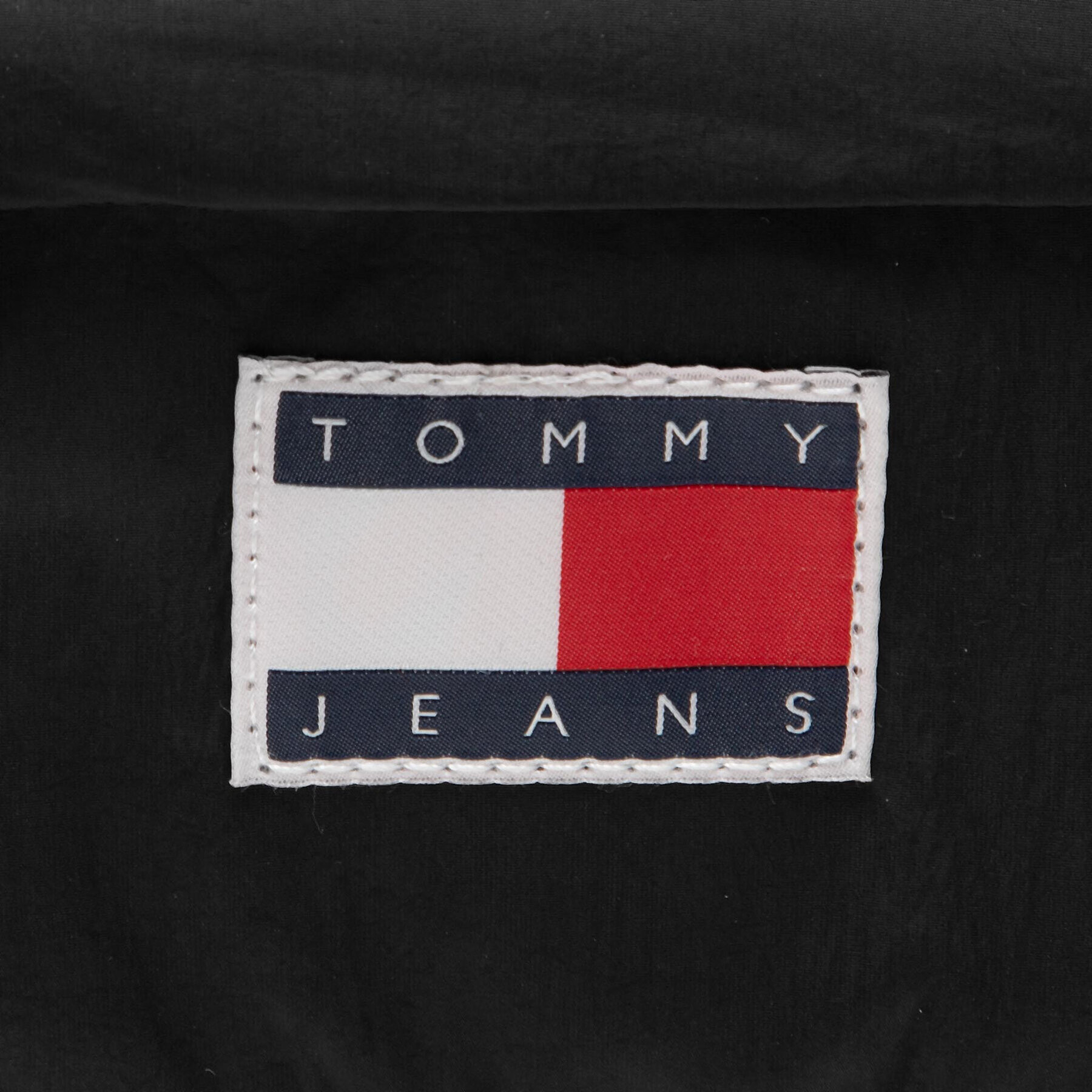 Tommy Jeans Ľadvinka Tjm Travel Blumbag AM0AM08563 Čierna - Pepit.sk