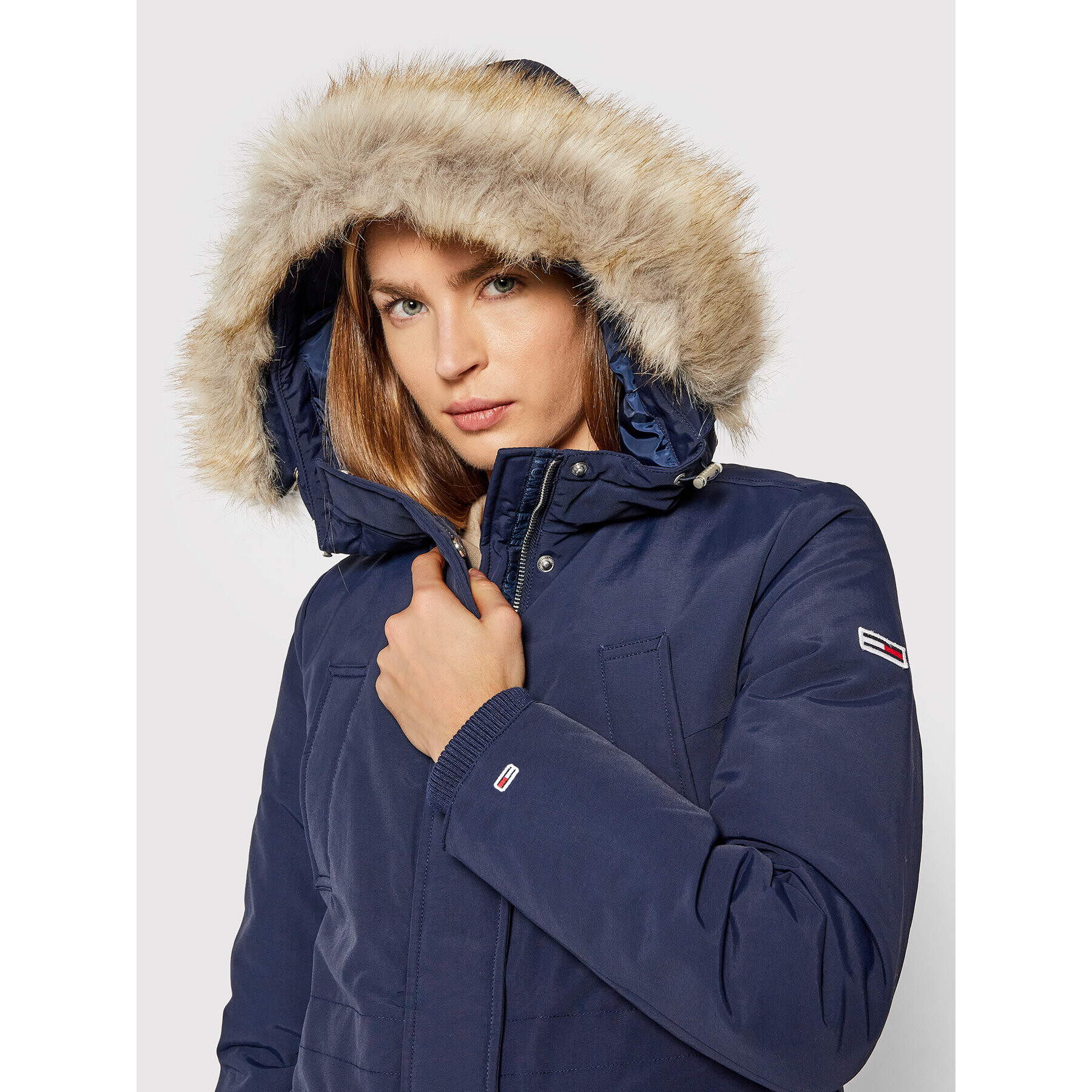 Tommy Jeans Parka Tjw Technical Down DW0DW11092 Tmavomodrá Regular Fit - Pepit.sk