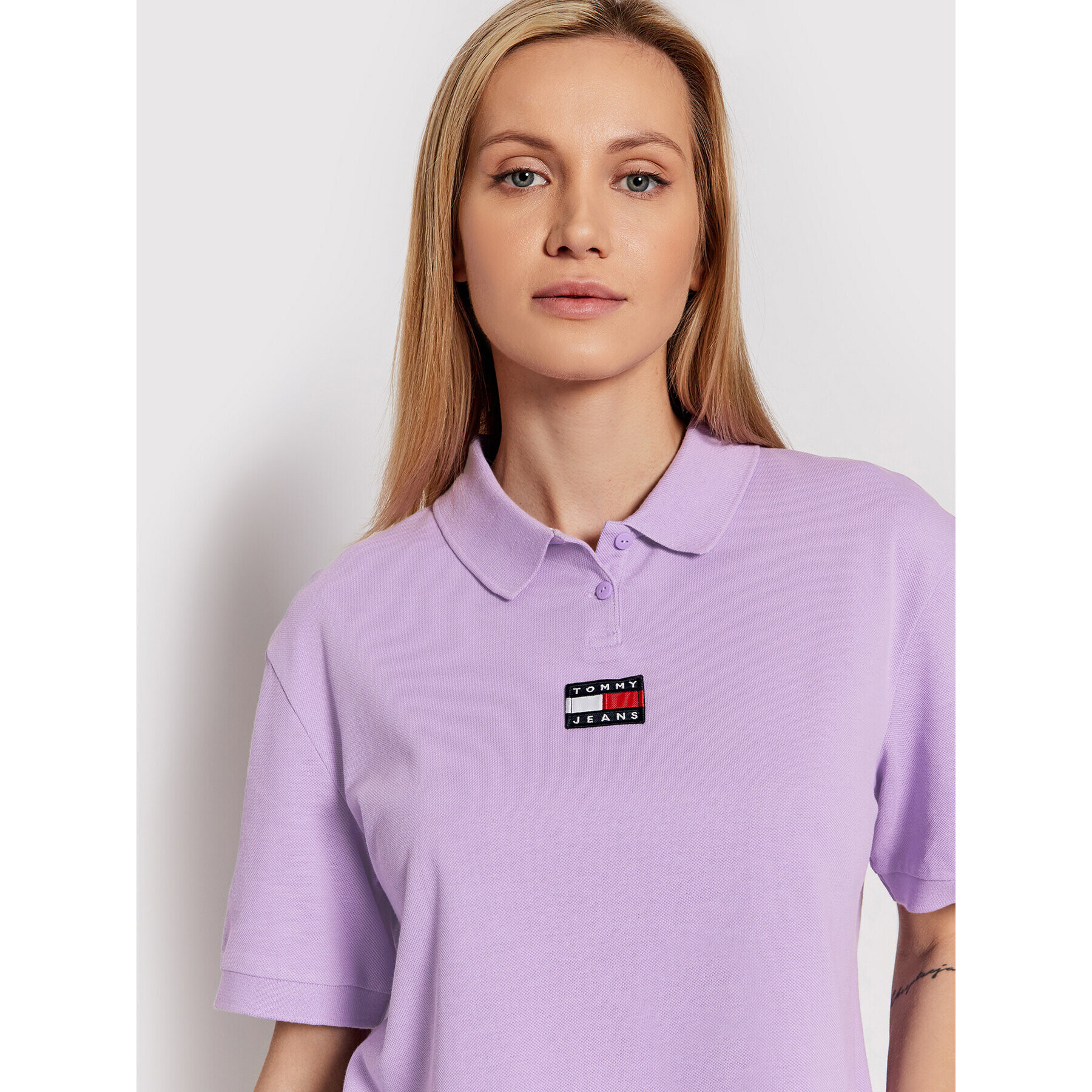 Tommy Jeans Polokošeľa Center Badge DW0DW10347 Fialová Relaxed Fit - Pepit.sk