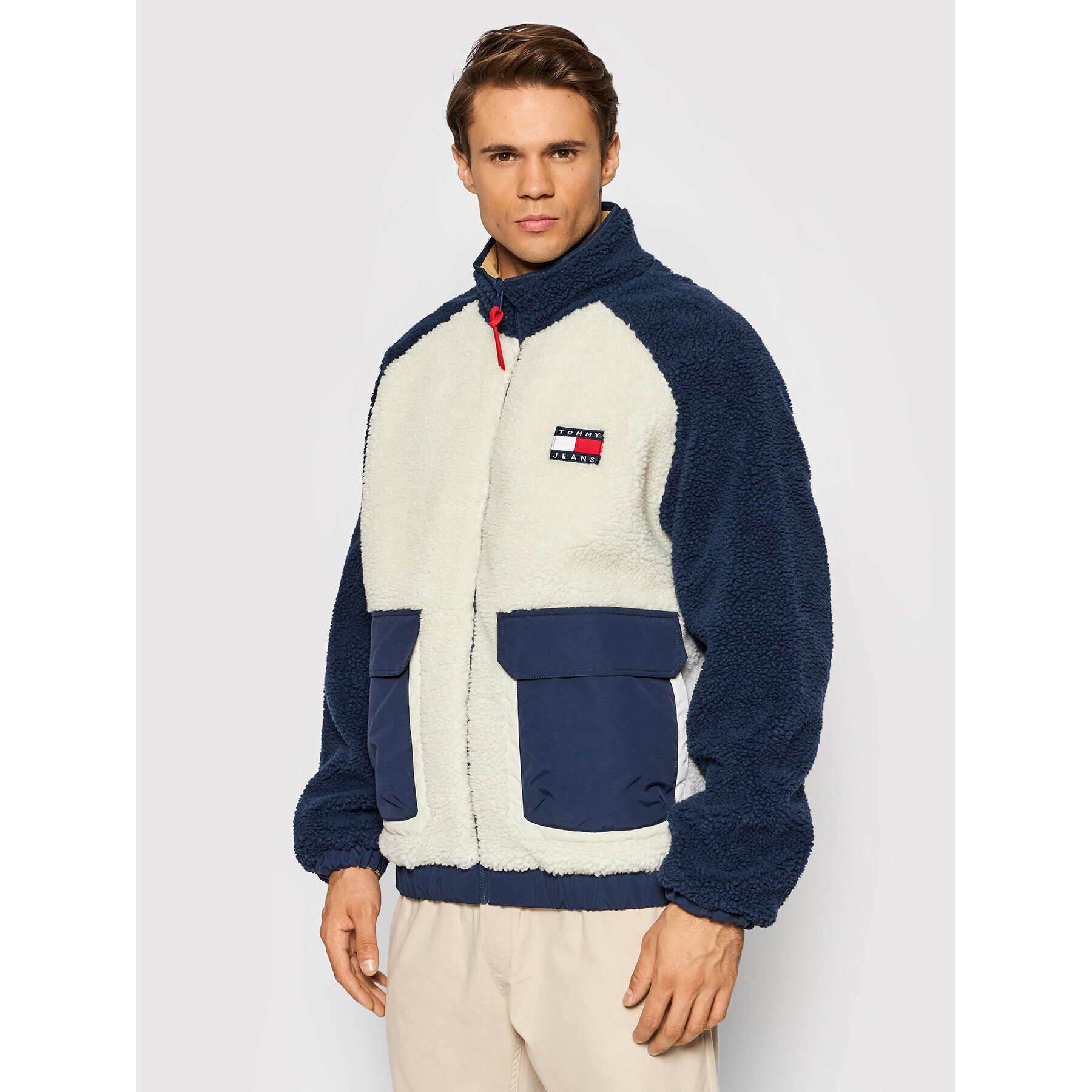 Tommy Jeans Prechodná bunda Reversible Sherpa DM0DM11859 Tmavomodrá Regular Fit - Pepit.sk