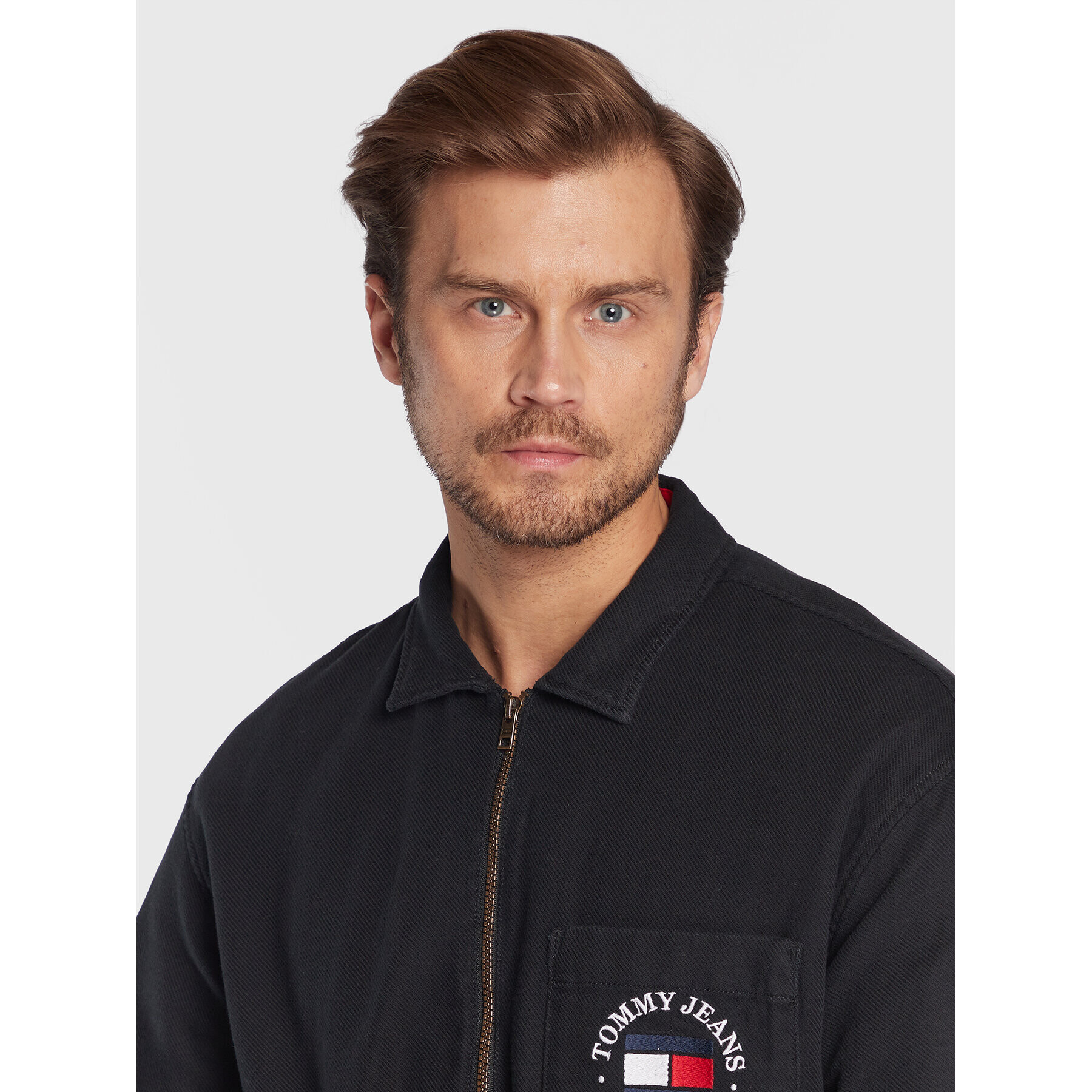 Tommy Jeans Prechodná bunda Timeless DM0DM15130 Čierna Overshirt Fit - Pepit.sk