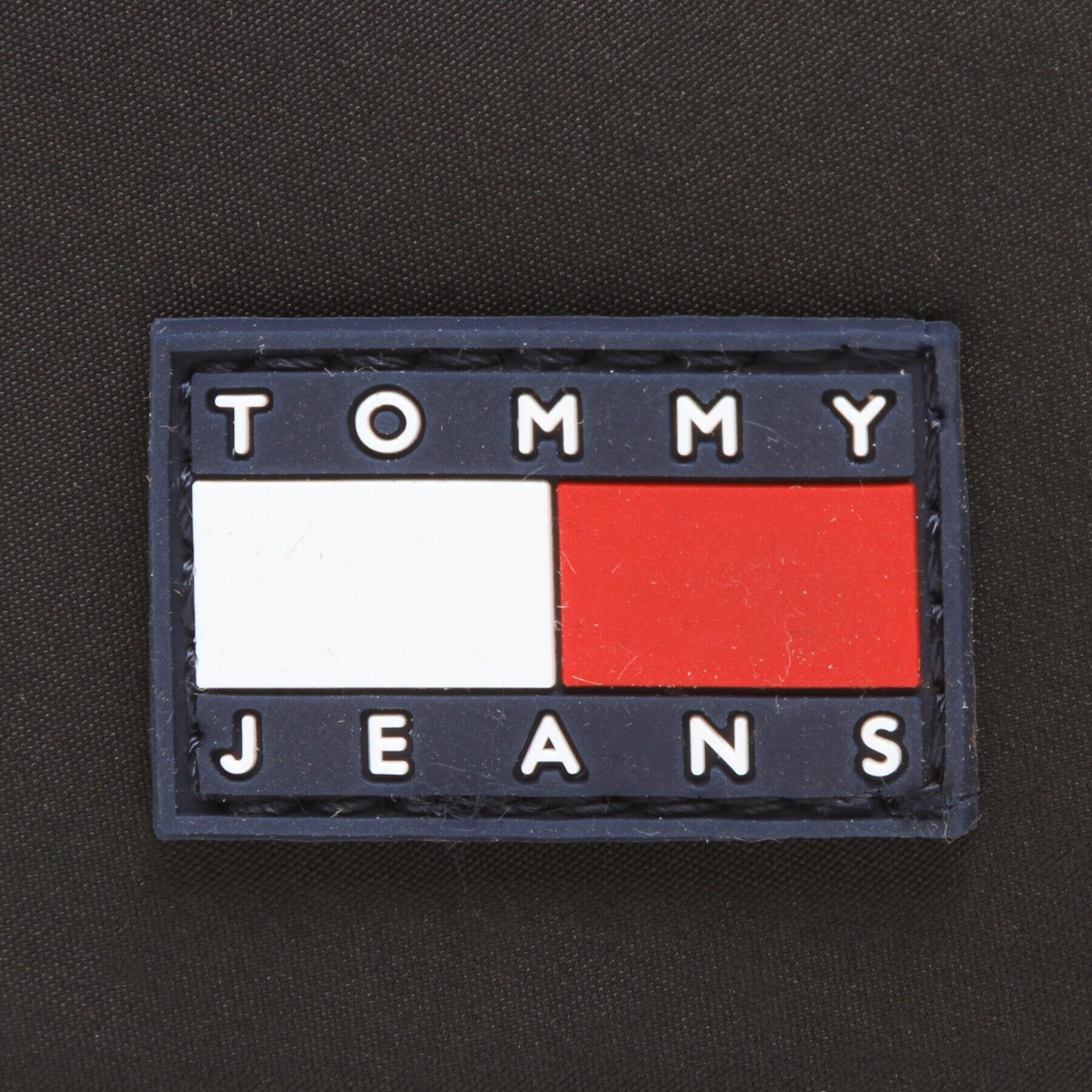 Tommy Jeans Puzdro na slúchadlá Tjm Dimensions Key Fob AM0AM10641 Čierna - Pepit.sk