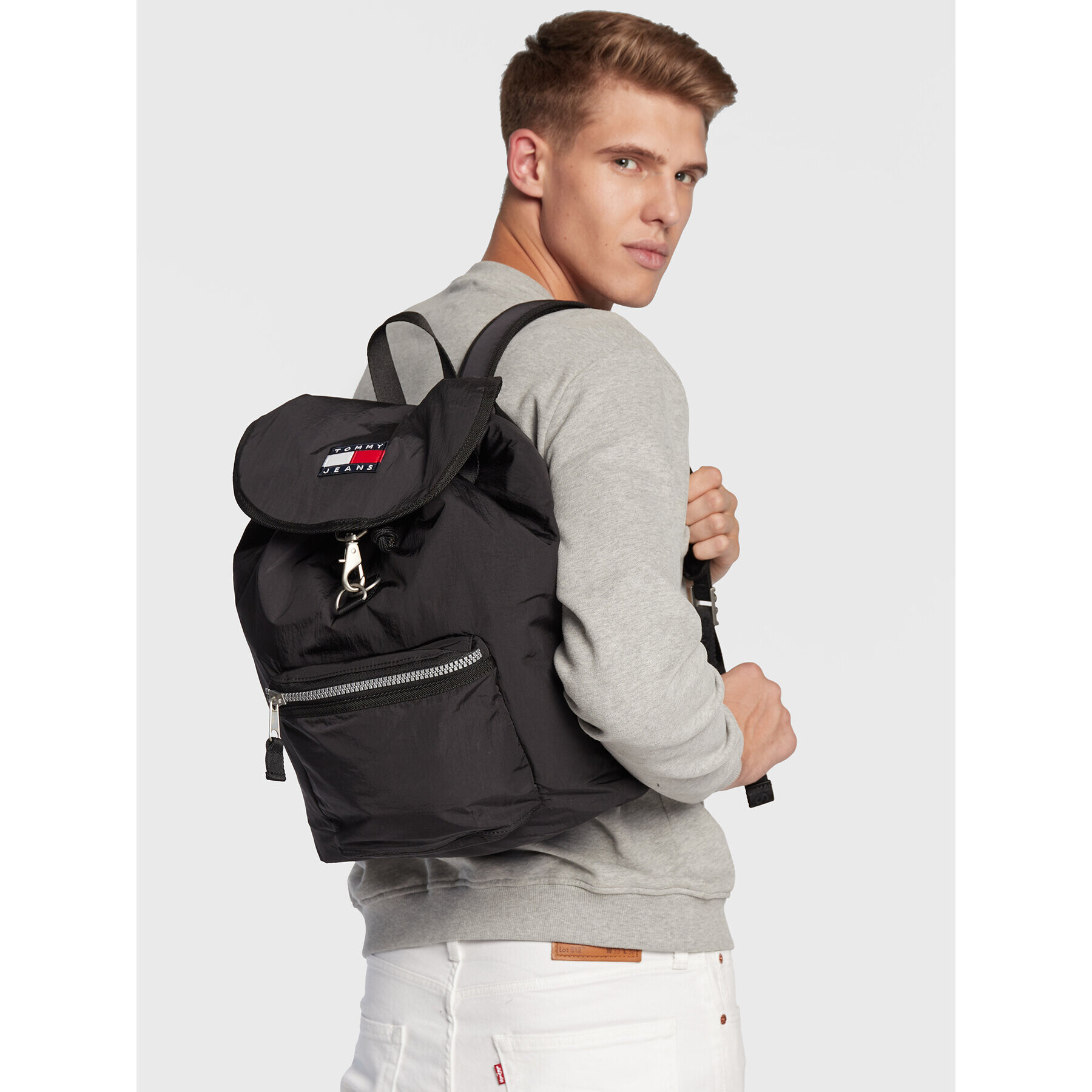 Tommy Jeans Ruksak Tjm Heritage Flap Backpack AM0AM08852 Čierna - Pepit.sk