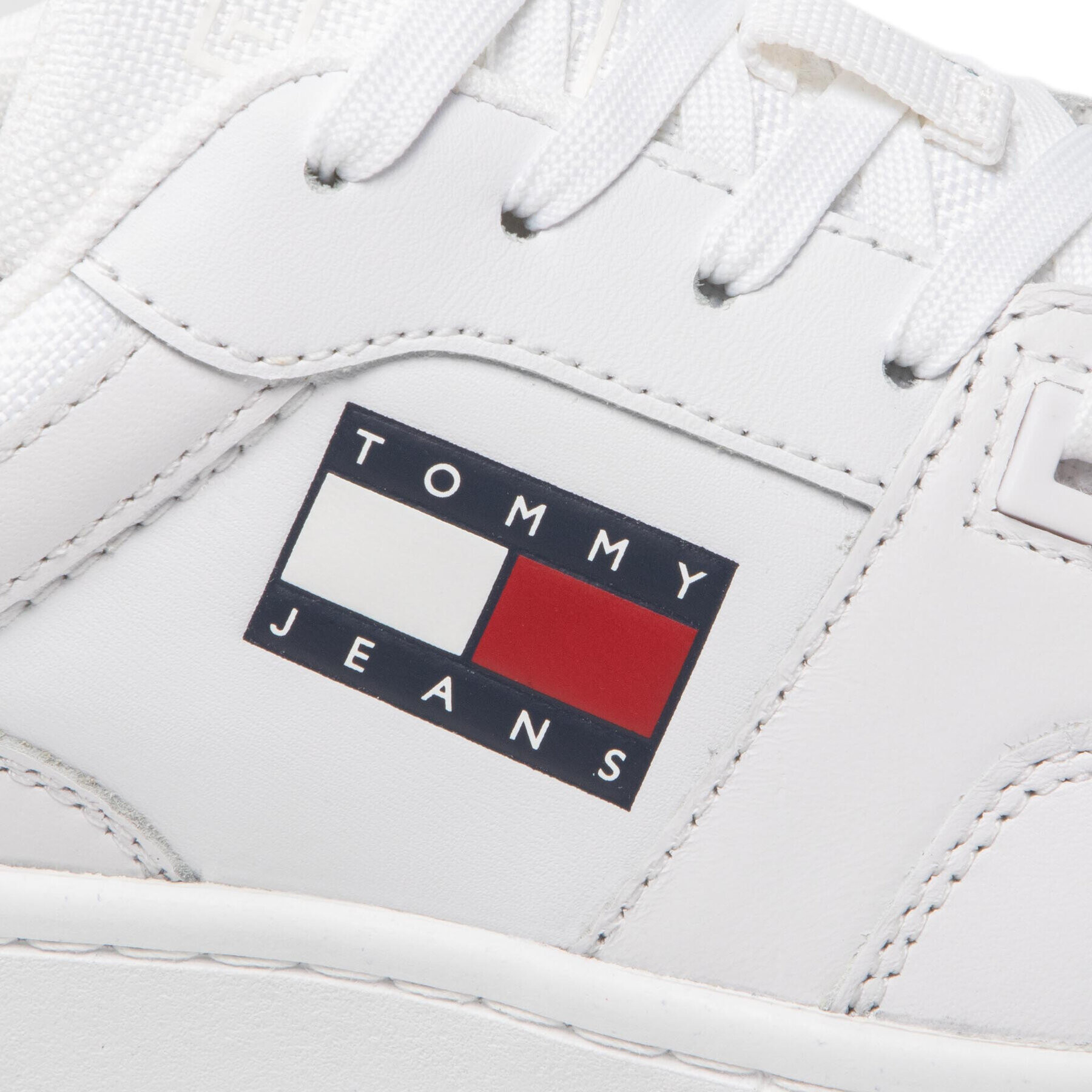 Tommy Jeans Sneakersy Retro Basket EN0EN01723 Biela - Pepit.sk