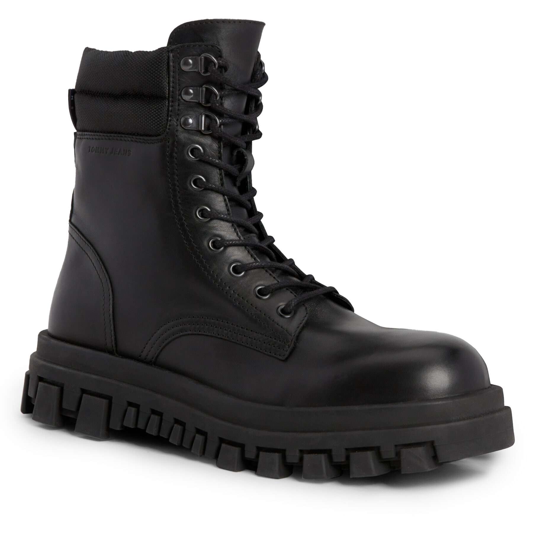 Tommy Jeans Šnurovacia obuv Tjm Elevated Outsole Boot EM0EM01251 Čierna - Pepit.sk