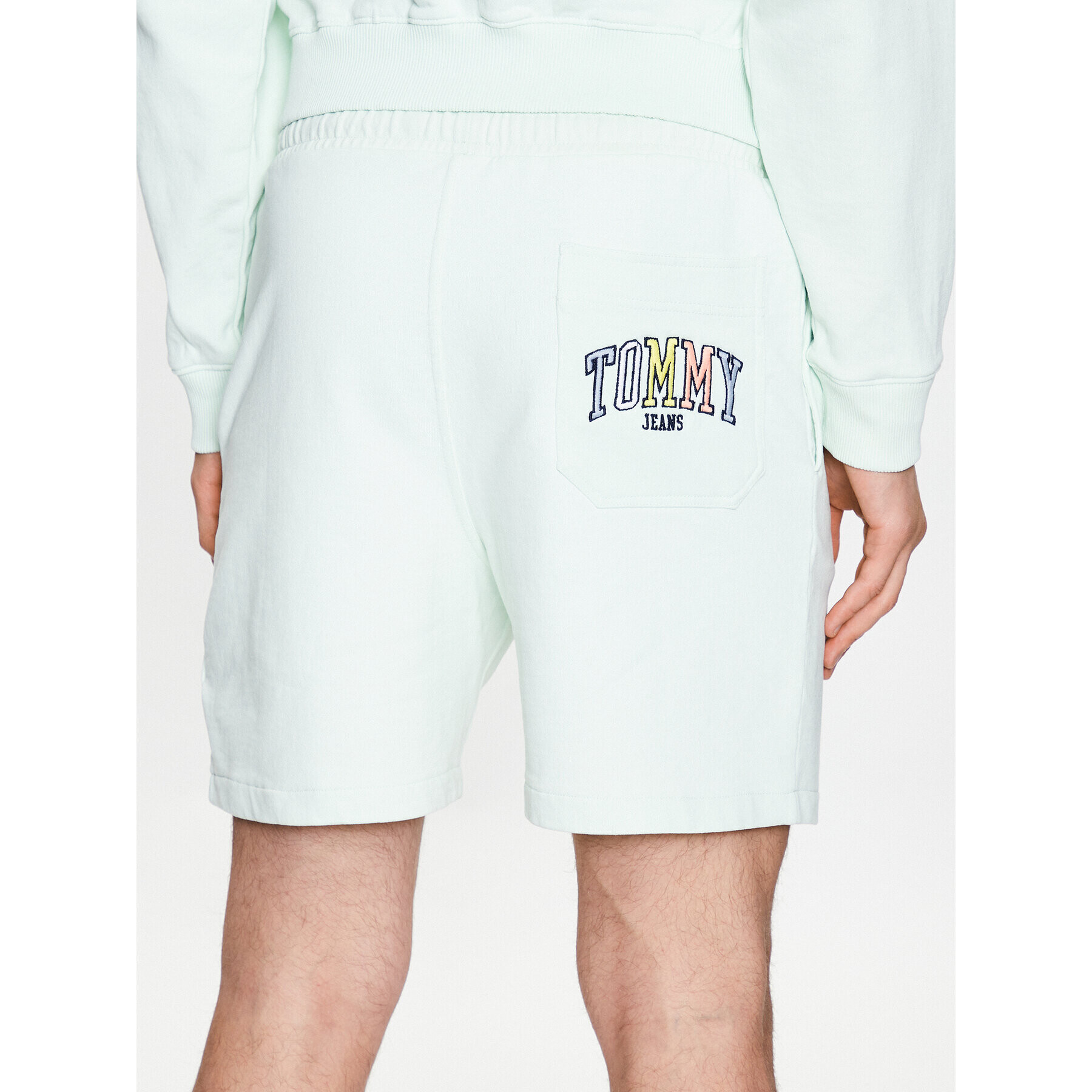 Tommy Jeans Športové kraťasy College Pop Surfer DM0DM16331 Zelená Regular Fit - Pepit.sk