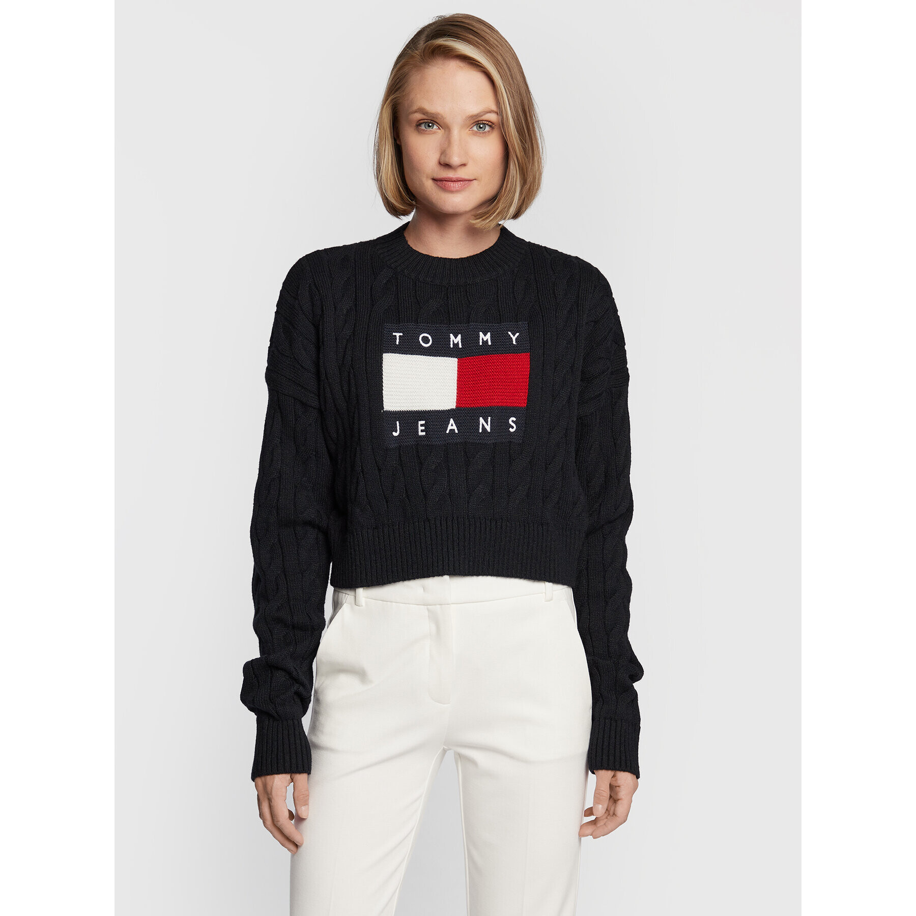 Tommy Jeans Sveter Center Flag DW0DW14261 Čierna Boxy Fit - Pepit.sk