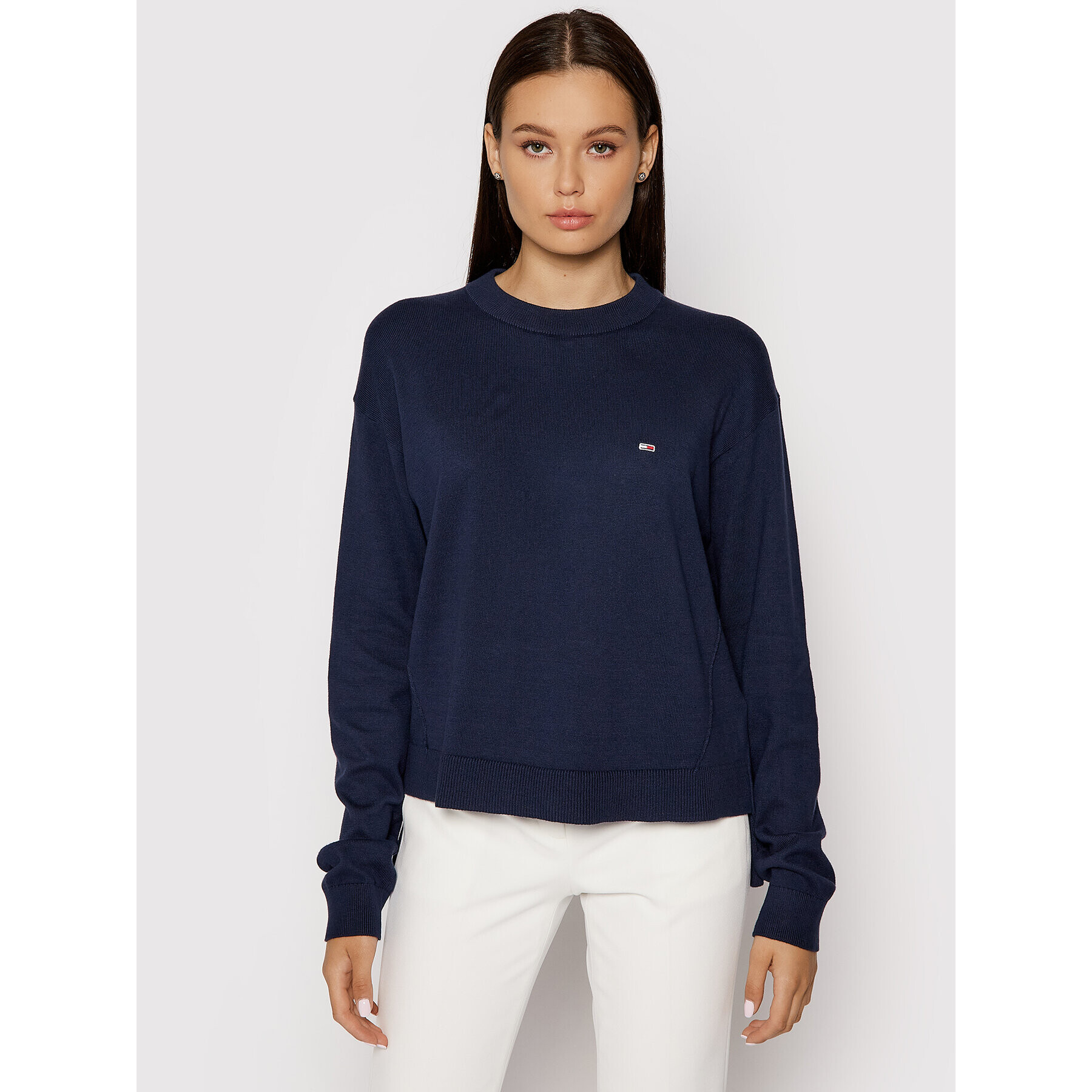 Tommy Jeans Sveter DW0DW09984 Tmavomodrá Relaxed Fit - Pepit.sk