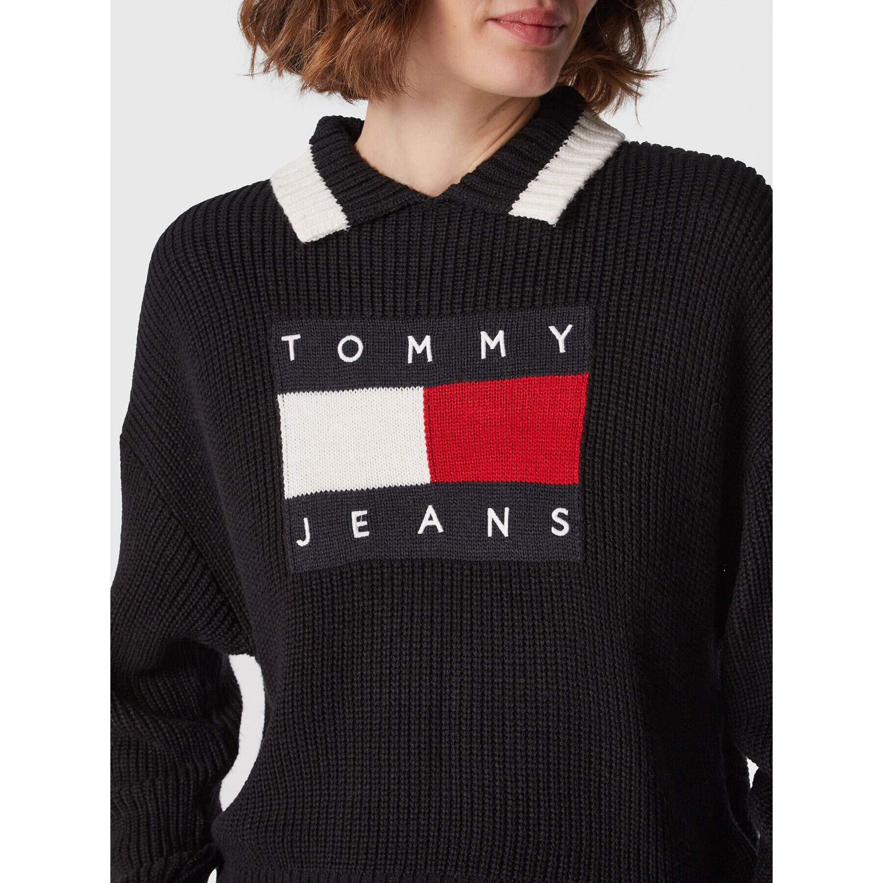 Tommy Jeans Sveter Flag DW0DW14951 Čierna Regular Fit - Pepit.sk