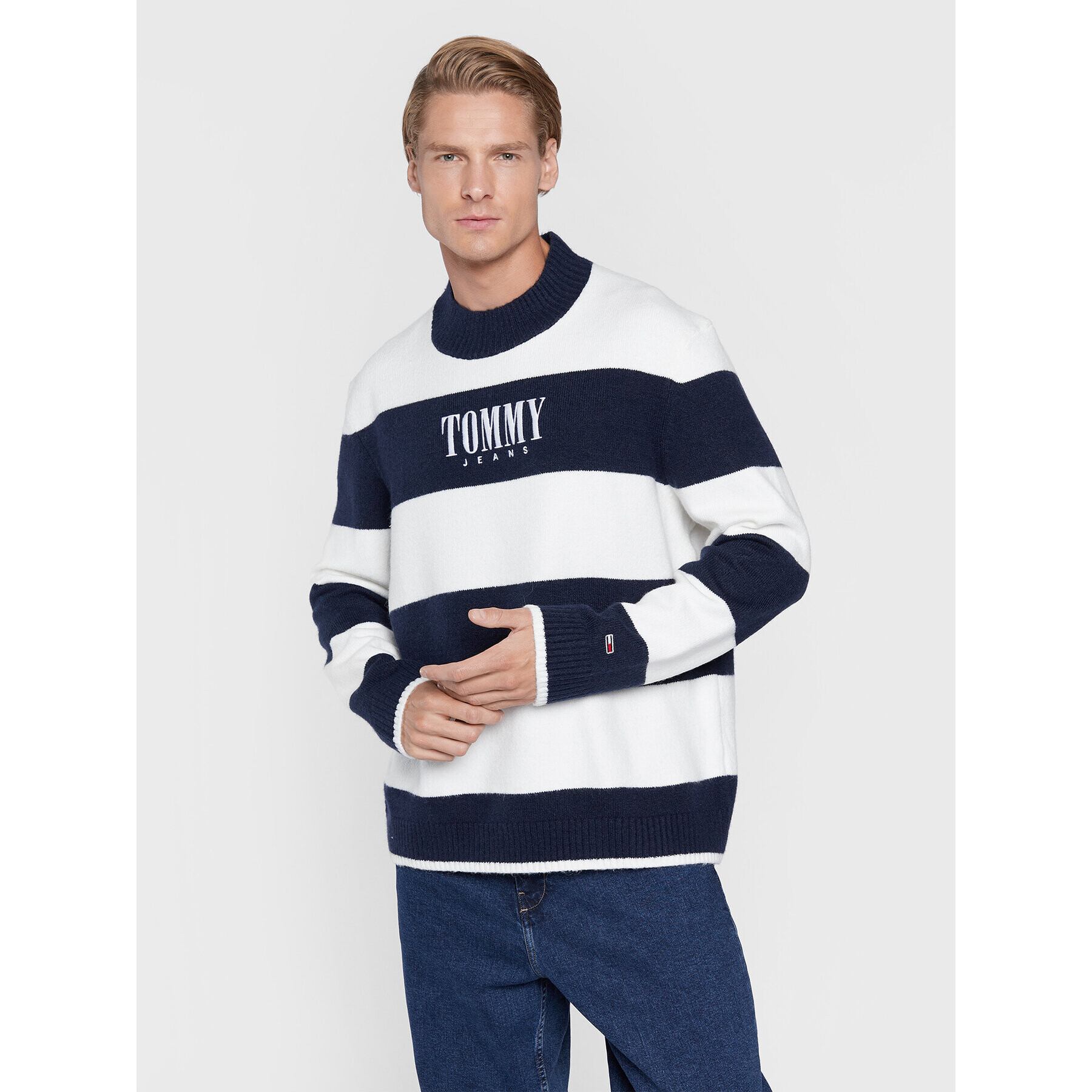 Tommy Jeans Sveter Serif Stripe DM0DM15154 Tmavomodrá Relaxed Fit - Pepit.sk