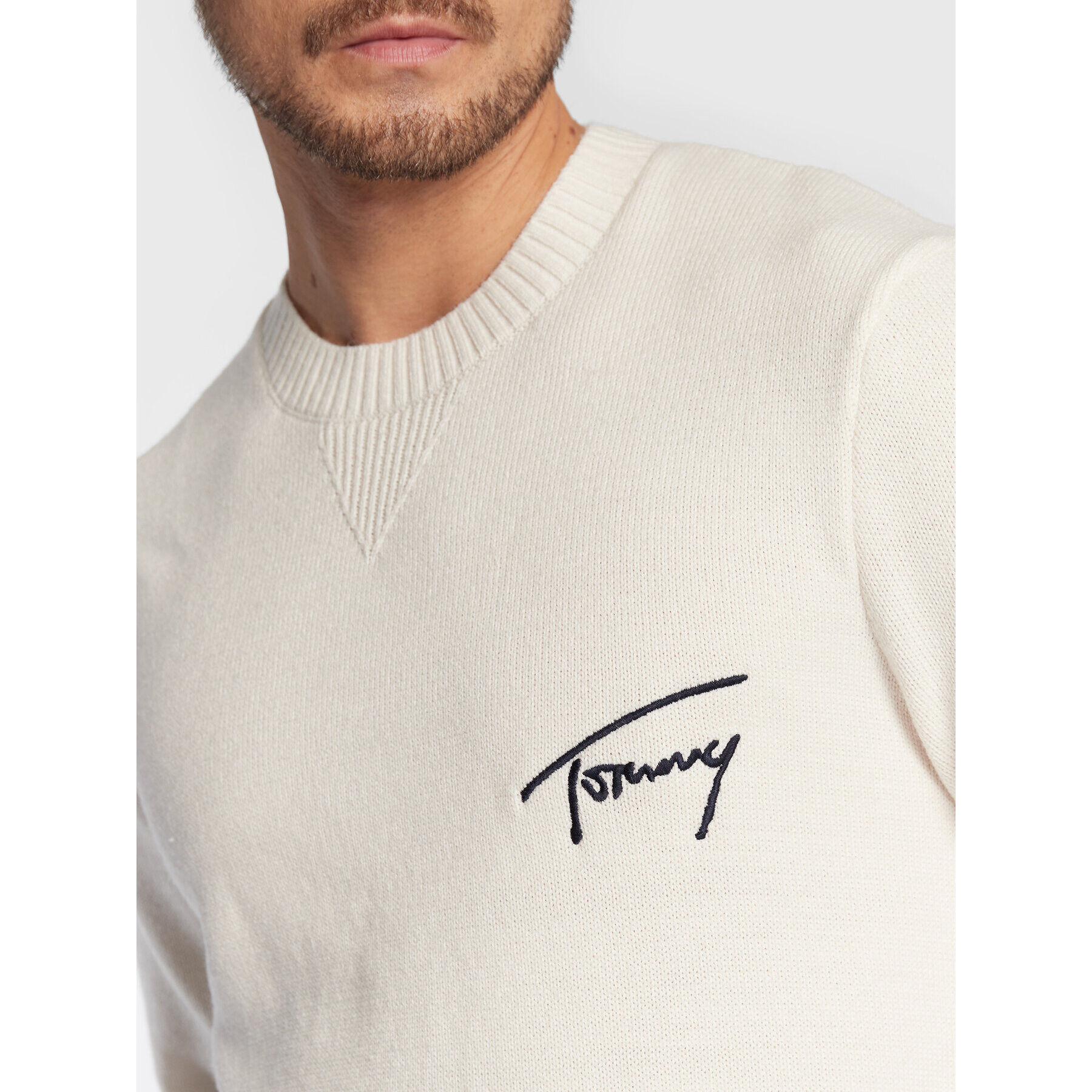 Tommy Jeans Sveter Signature DM0DM15062 Biela Relaxed Fit - Pepit.sk