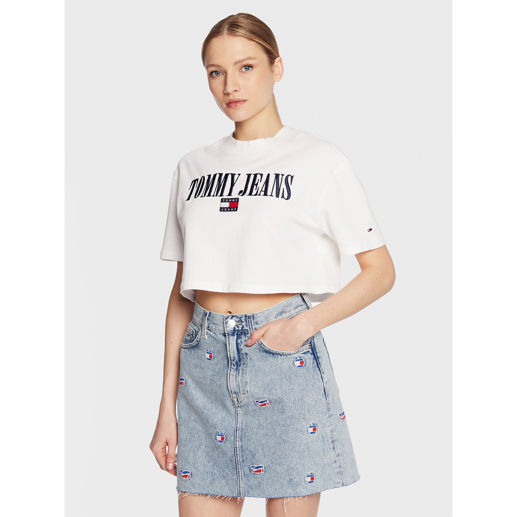 Tommy Jeans Tričko Archive 2 DW0DW14913 Biela Regular Fit - Pepit.sk