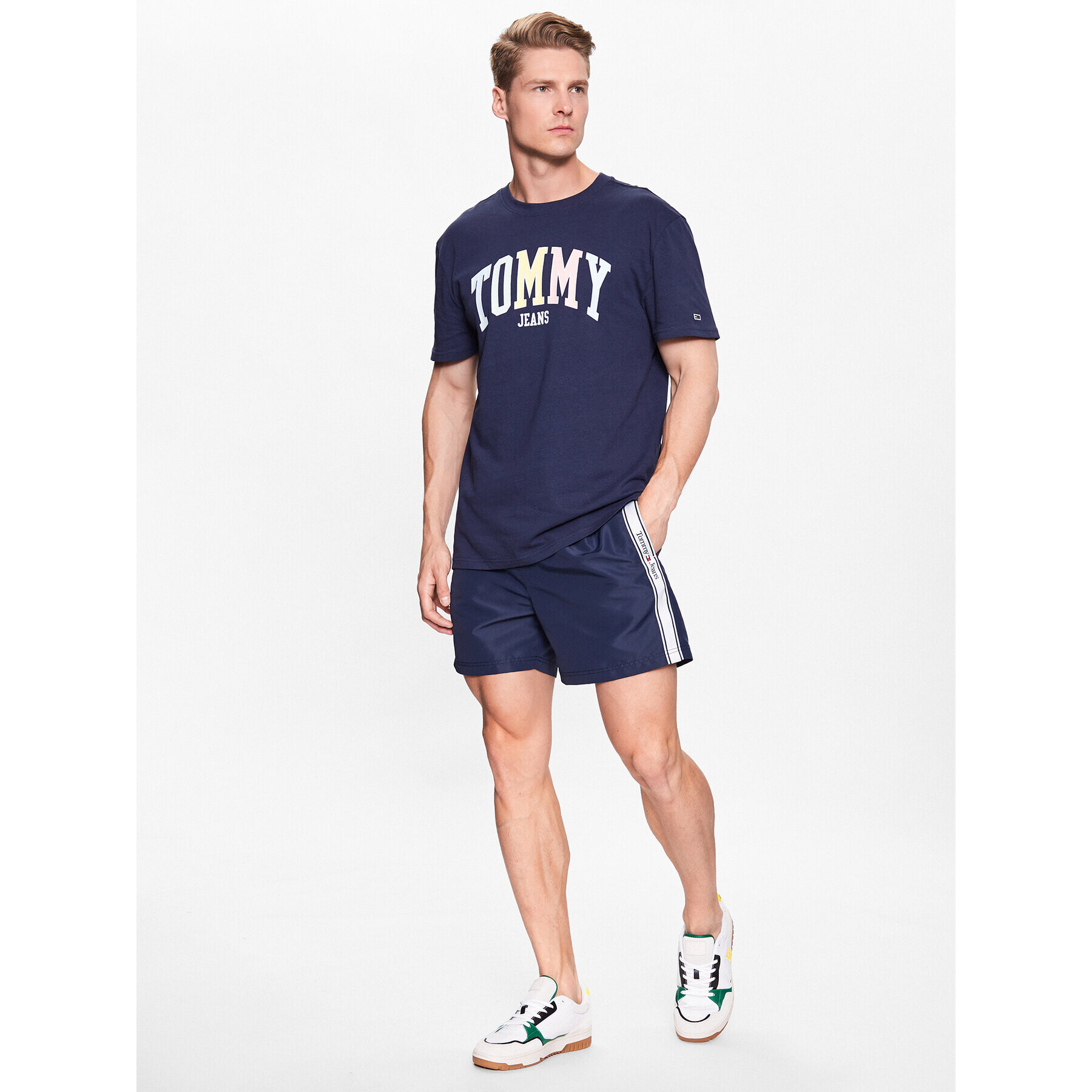 Tommy Jeans Tričko Classic College DM0DM16401 Tmavomodrá Regular Fit - Pepit.sk