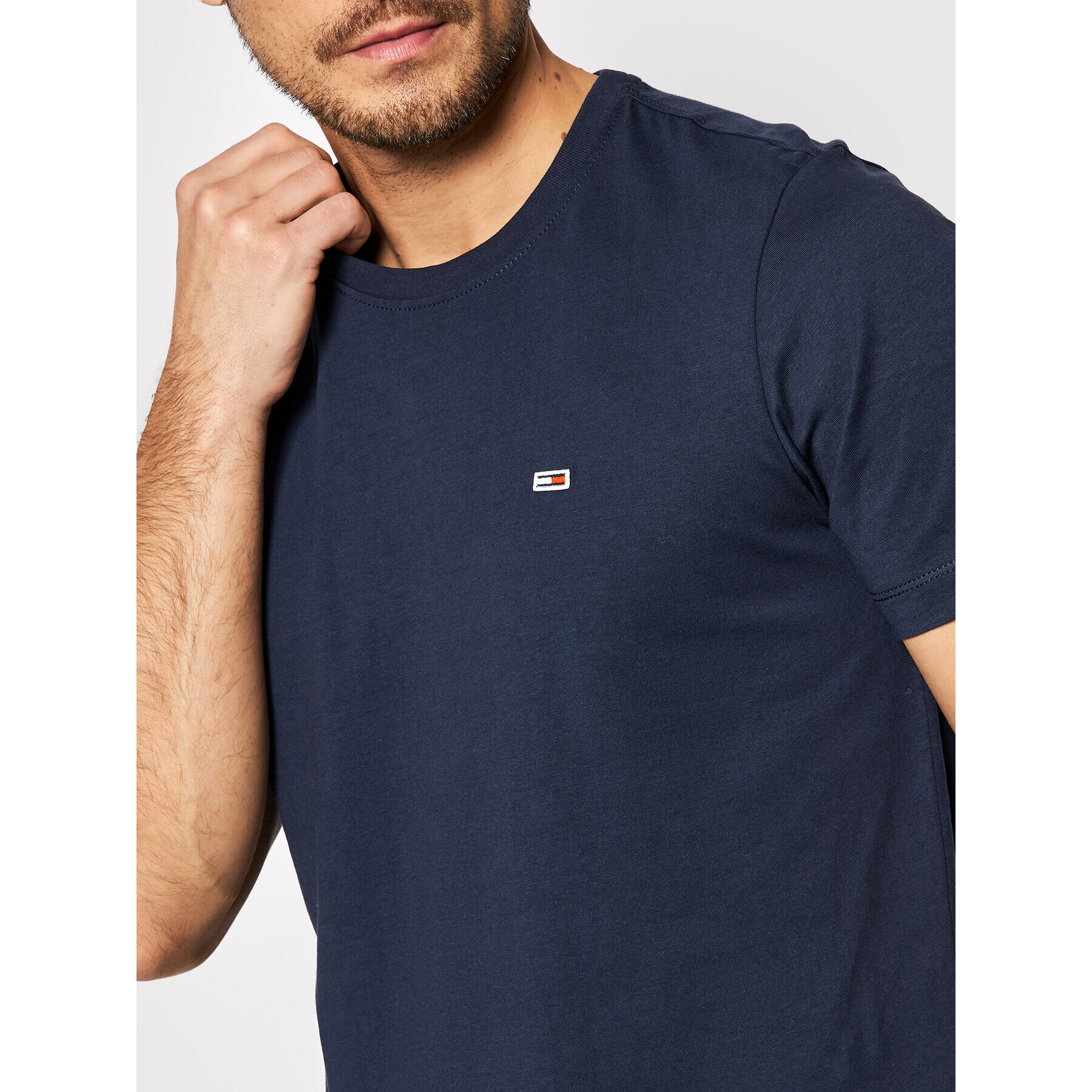 Tommy Jeans Tričko Classic DM0DM09598 Tmavomodrá Regular Fit - Pepit.sk