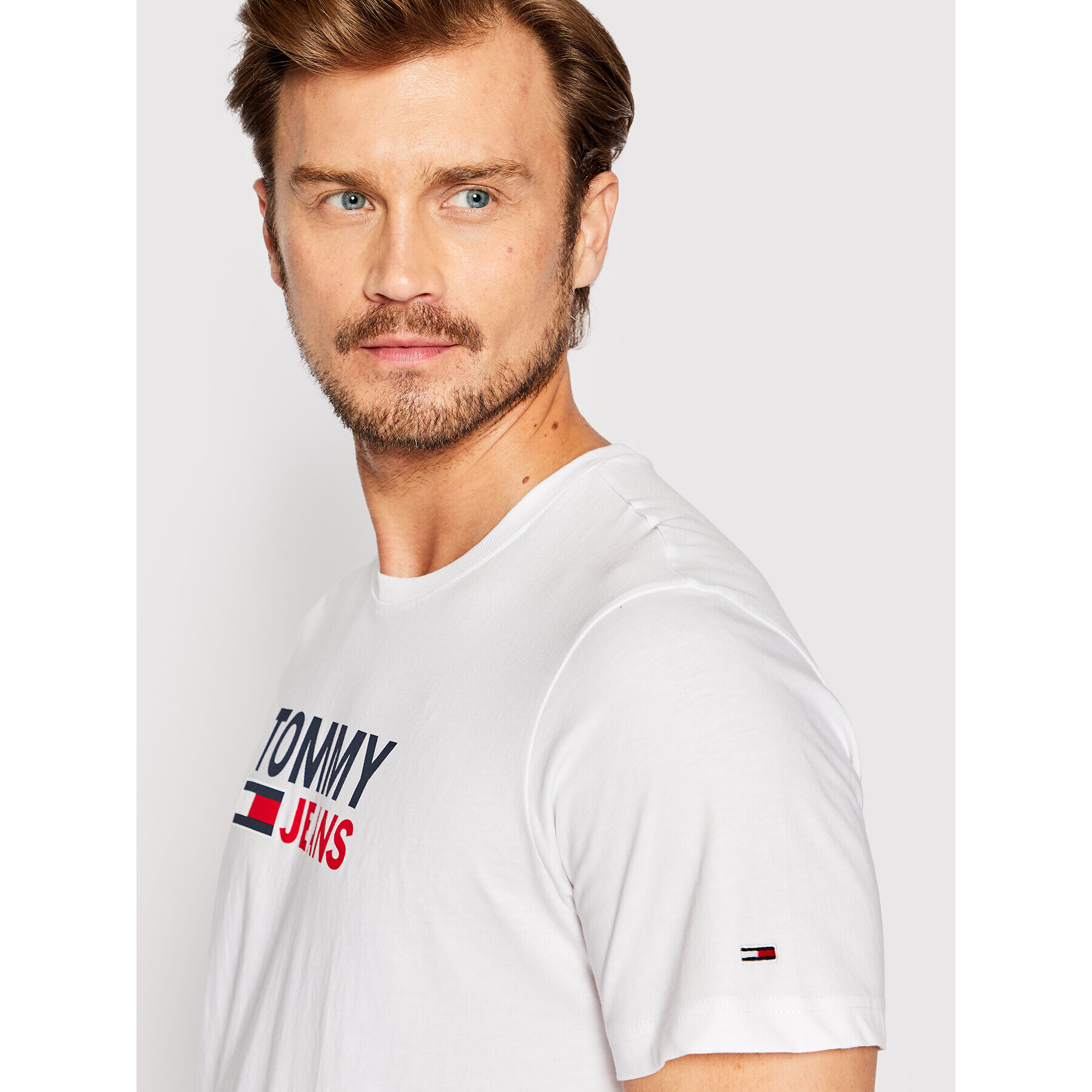 Tommy Jeans Tričko Corp Logo DM0DM15379 Biela Regular Fit - Pepit.sk